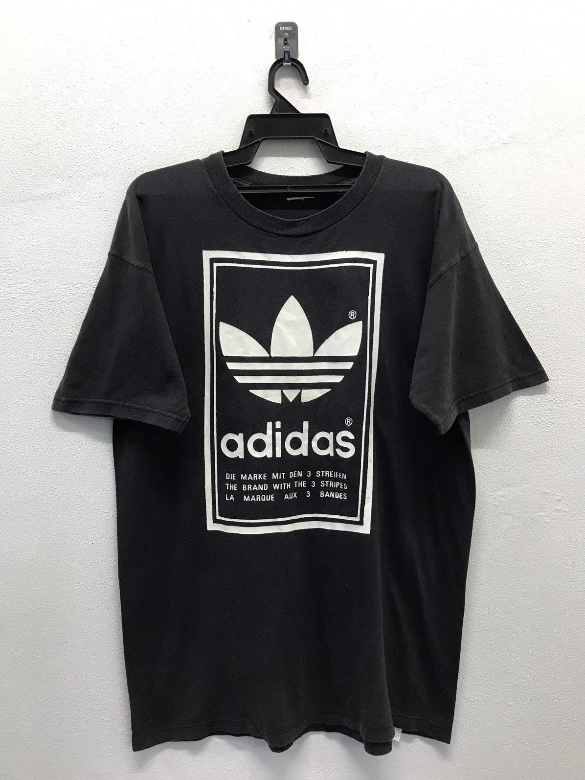 Adidas × Vintage Vintage Adidas Big Logo Shirt Size US L / EU 52-54 / 3 - 1 Thumbnail