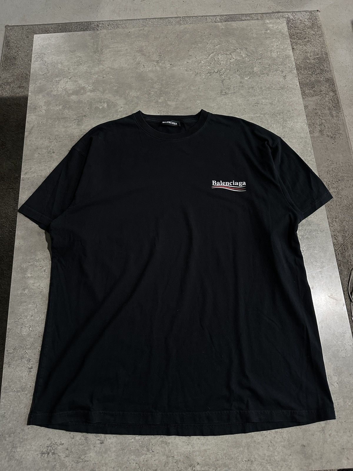 Balenciaga Balenciaga Campaign T-Shirt Size US L / EU 52-54 / 3 - 1 Thumbnail