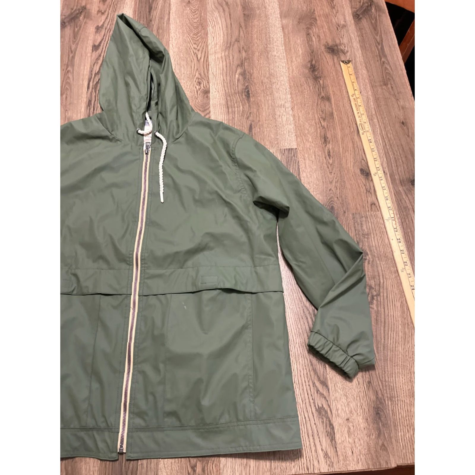 Weatherproof Weatherproof Hoodie Women's XL Green Camouflage Full Zip Windbreaker Vintage Weatherproof Womens XL Green Camouflage Full Zip Hoodie Size XL / US 12-14 / IT 48-50 - 3 Thumbnail