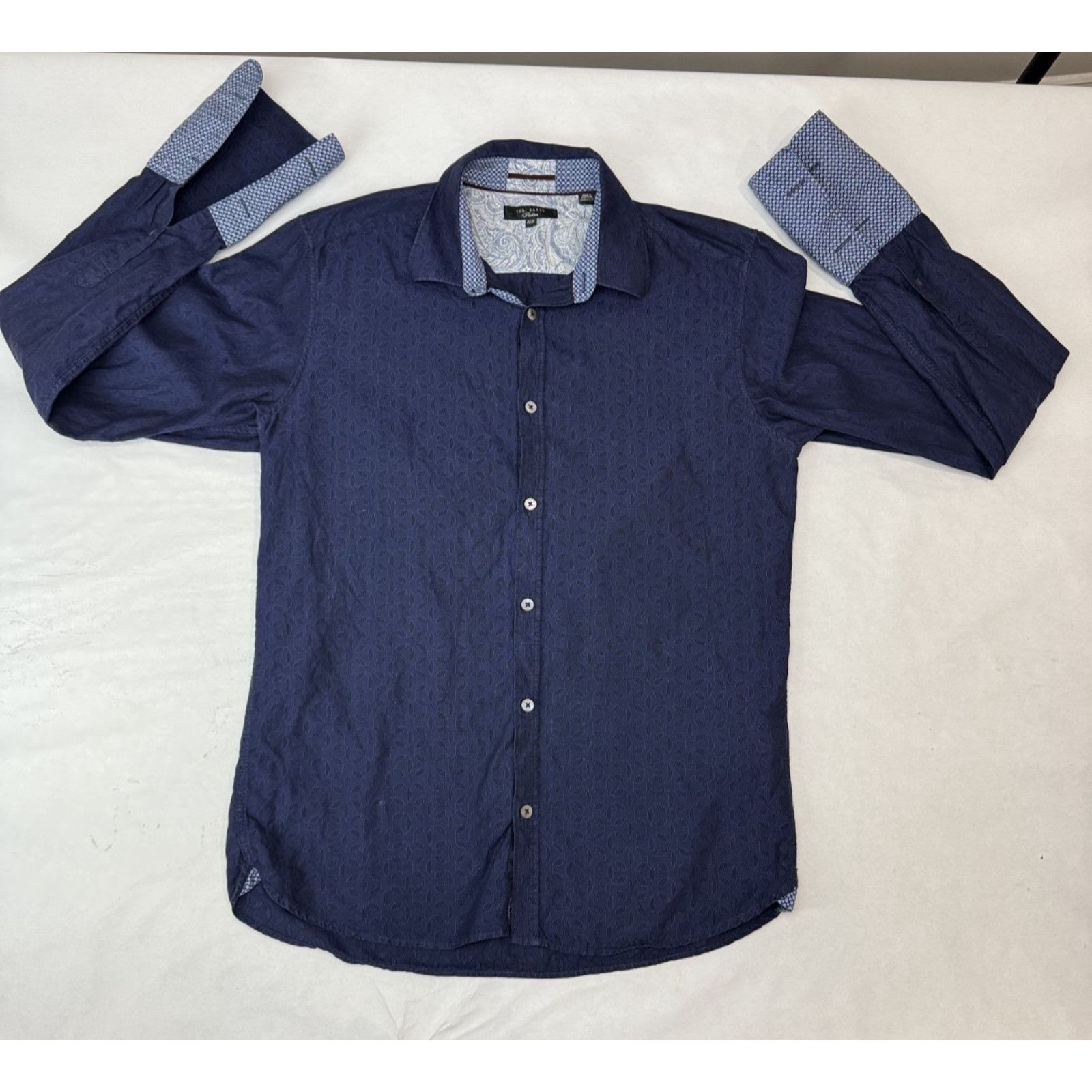 Ted Baker Ted Baker Navy Blue Contrast Flip Cuff Shirt Men Preppy 15.5 Size US M / EU 48-50 / 2 - 9 Thumbnail