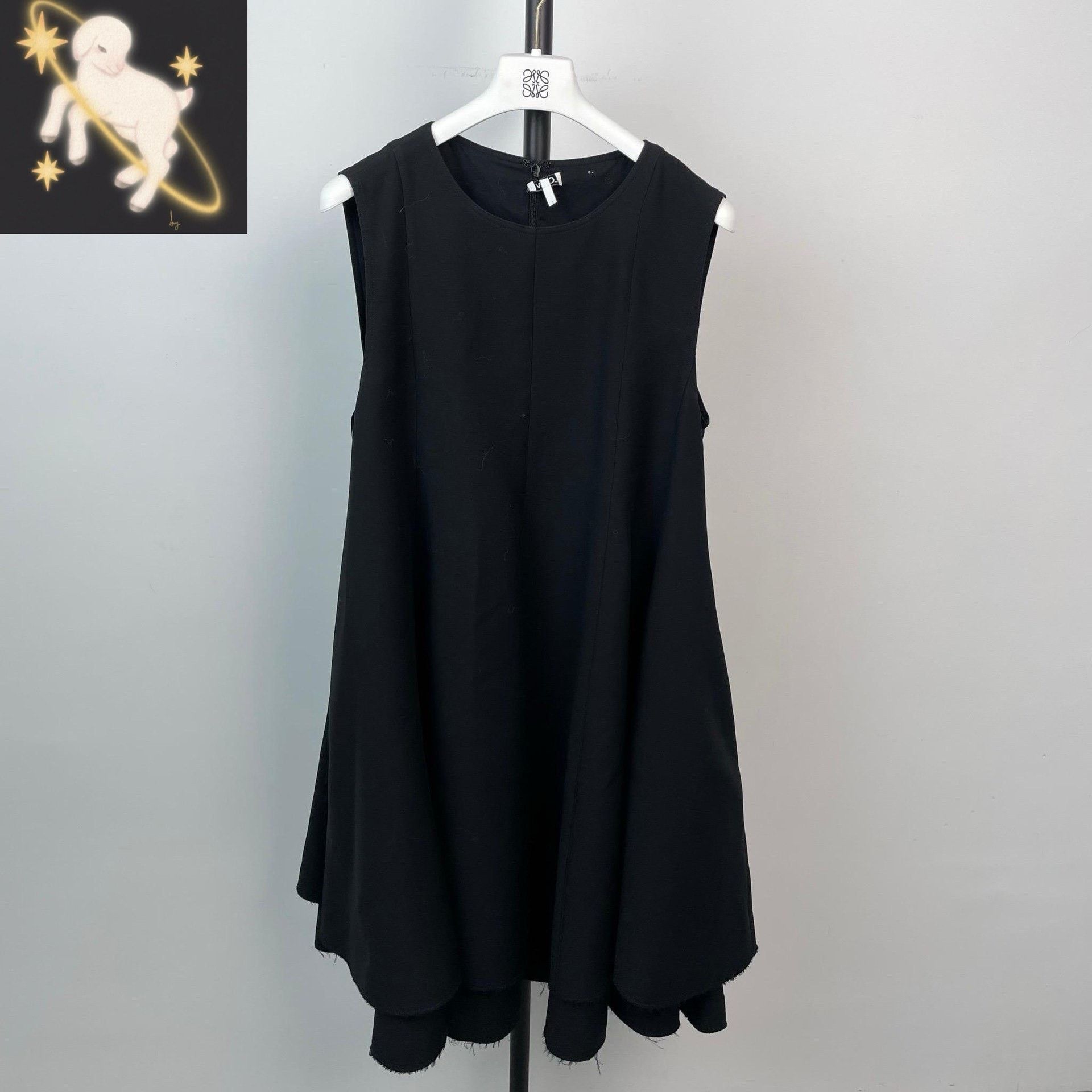 Loewe Loewe Wool Black Sweater 40 Women Size M / US 6-8 / IT 42-44 - 1 Thumbnail