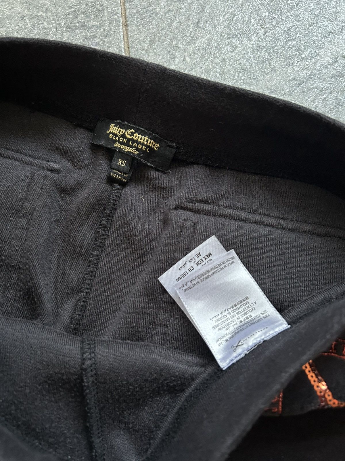 Juicy Couture × Vintage Sweatpants juicy couture velour vintage y2k x-small size Size 24" / US 00 / IT 34 - 8 Thumbnail
