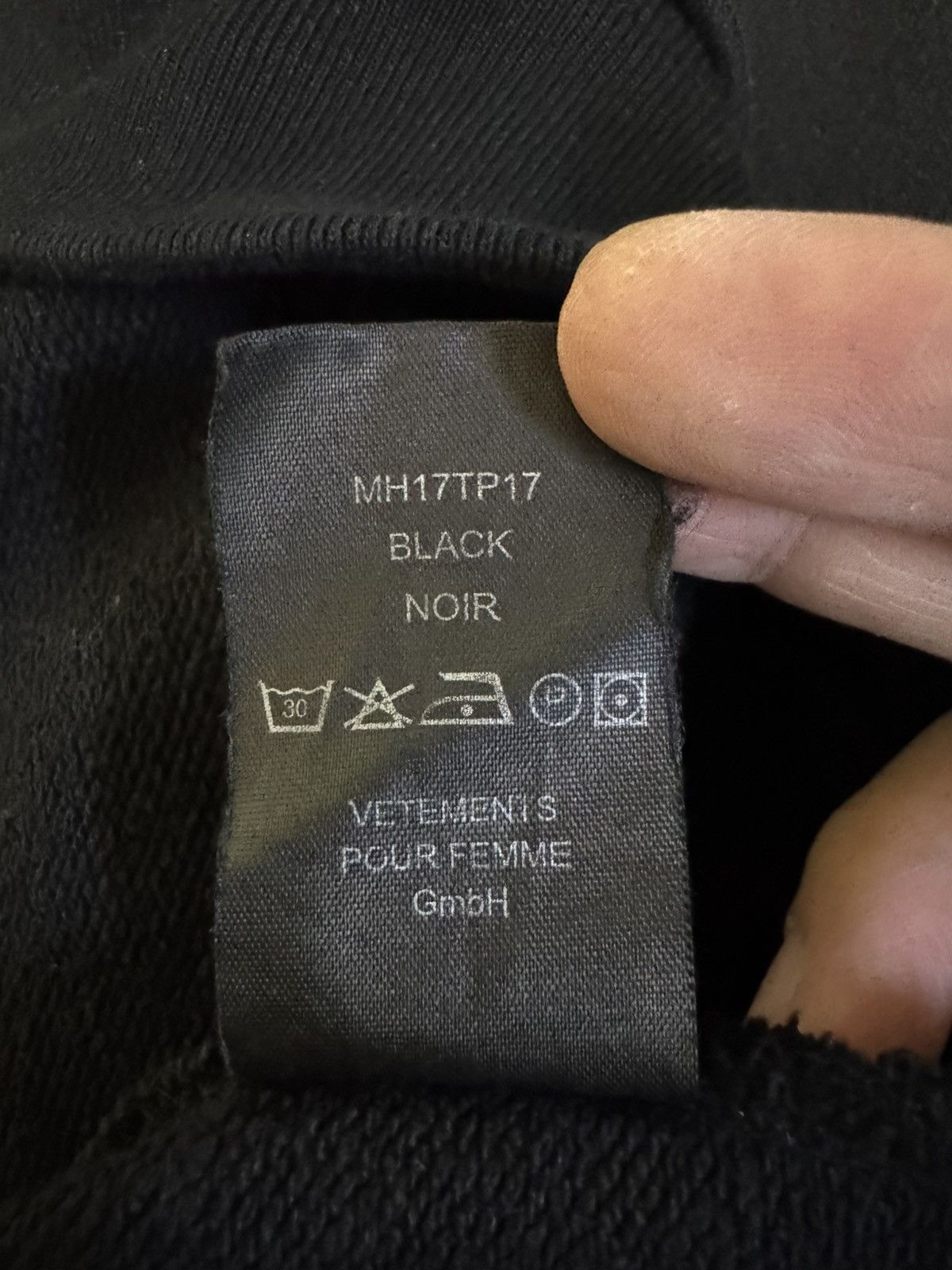 Vetements Vetements total fucking darkness tfd hoodie Size US S / EU 44-46 / 1 - 5 Thumbnail
