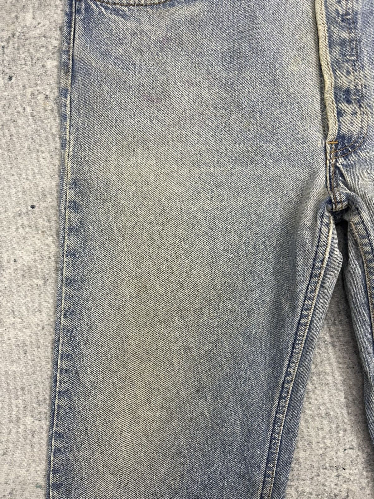 Levi's Vintage 90s Levi’s 501 Light Wash Made in USA – 34x30 Size US 34 / EU 50 - 4 Thumbnail