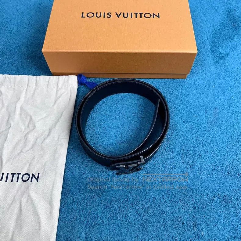Louis Vuitton Louis Vuitton Lnitiales double faced smooth buckle cowhide Size ONE SIZE - 2 Thumbnail