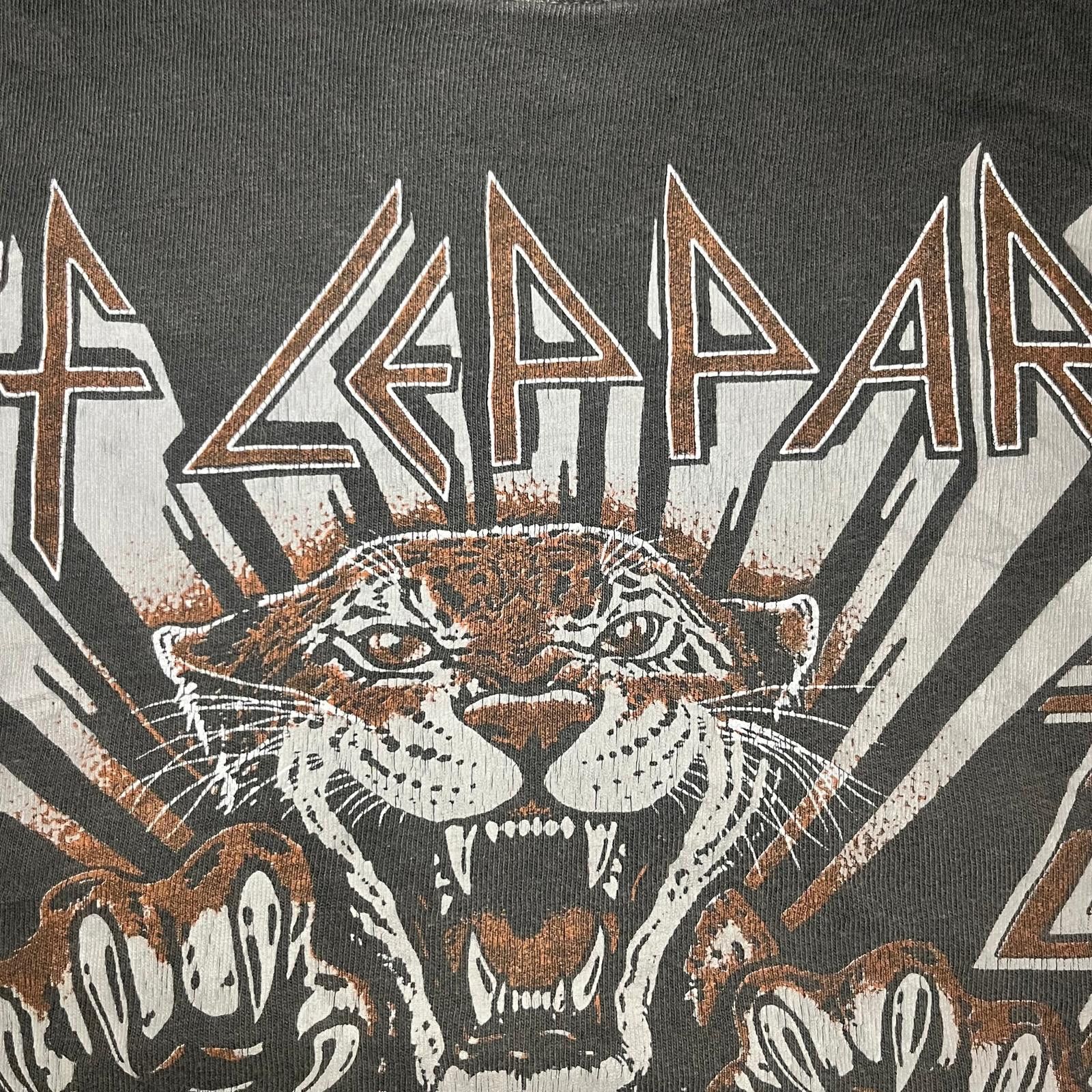Other Joe Cool ⚡ Def Leppard “Hysteria Tour 1987” Tee – Size M Size US M / EU 48-50 / 2 - 4 Thumbnail