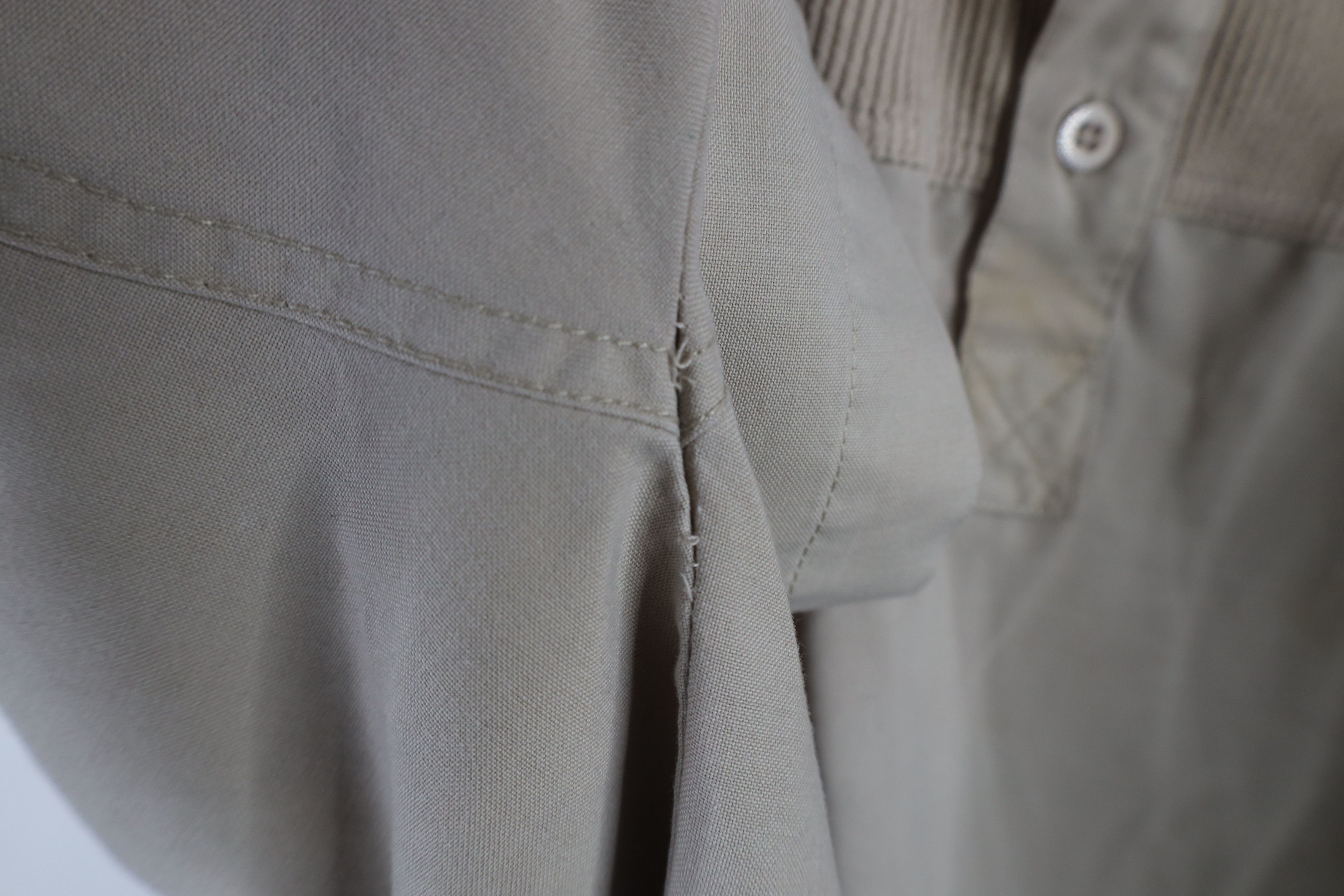 Vintage Vintage 90s Streetwear Ribbed Pullover Polo Shirt Beige Size US XXL / EU 58 / 5 - 7 Thumbnail