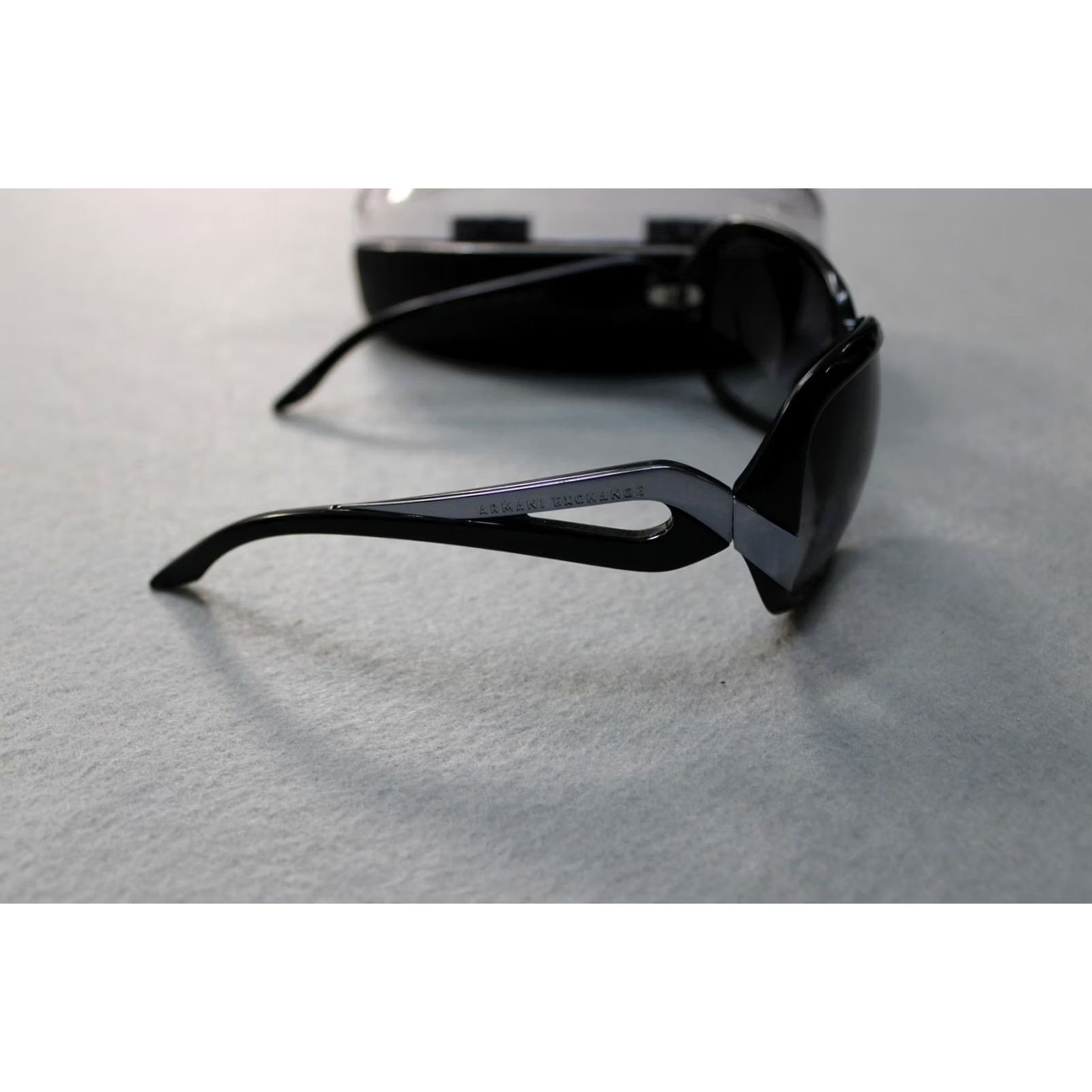 Armani Exchange VINTAGE Armani Exchange Sunglasses Womens Black Oversized Butterfly 54-18 Case Size ONE SIZE - 4 Thumbnail