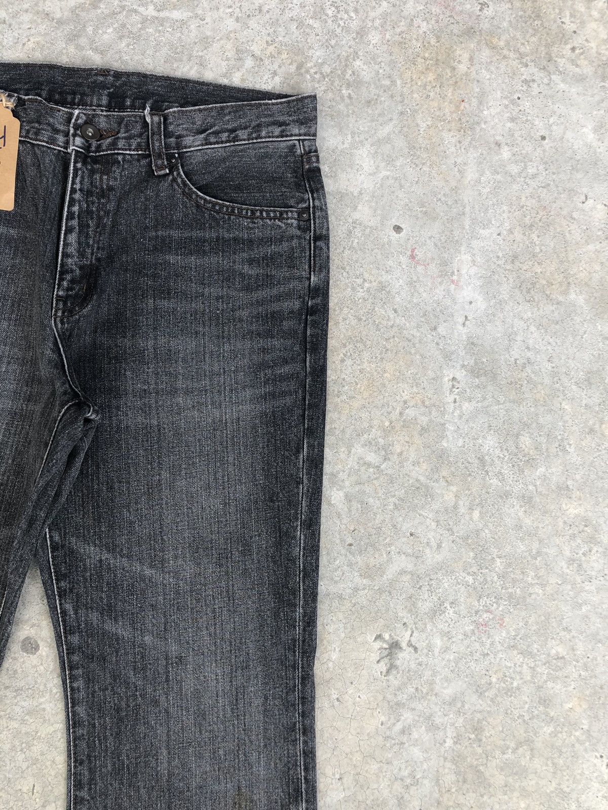 If Six Was Nine Japanese Uniqlo Flared Jeans Distressed Jeans Size US 32 / EU 48 - 5 Thumbnail