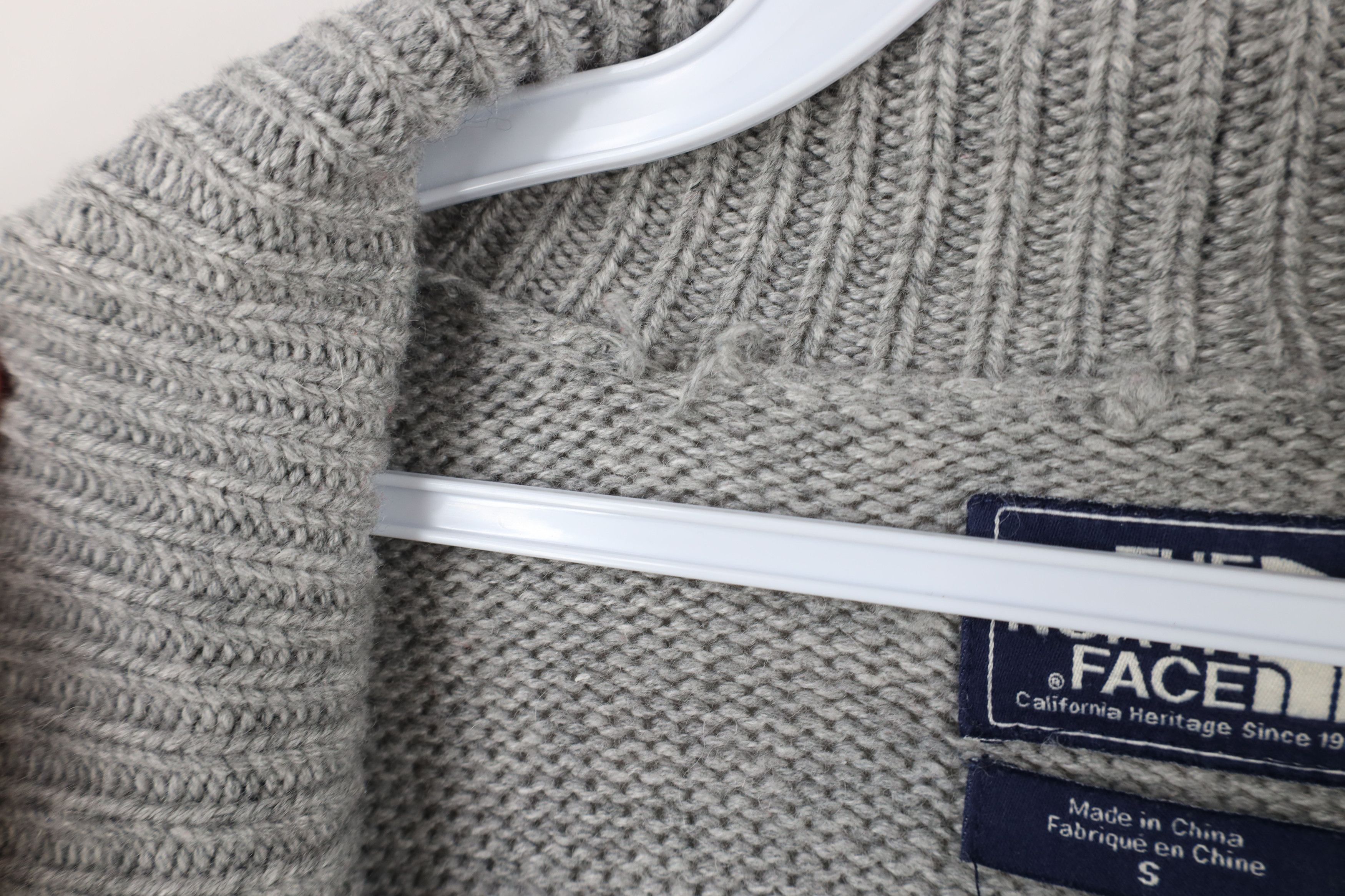 The North Face × Vintage The North Face Blend Knit Fair Isle Button Cardigan Sweater Size S / US 4 / IT 40 - 9 Thumbnail