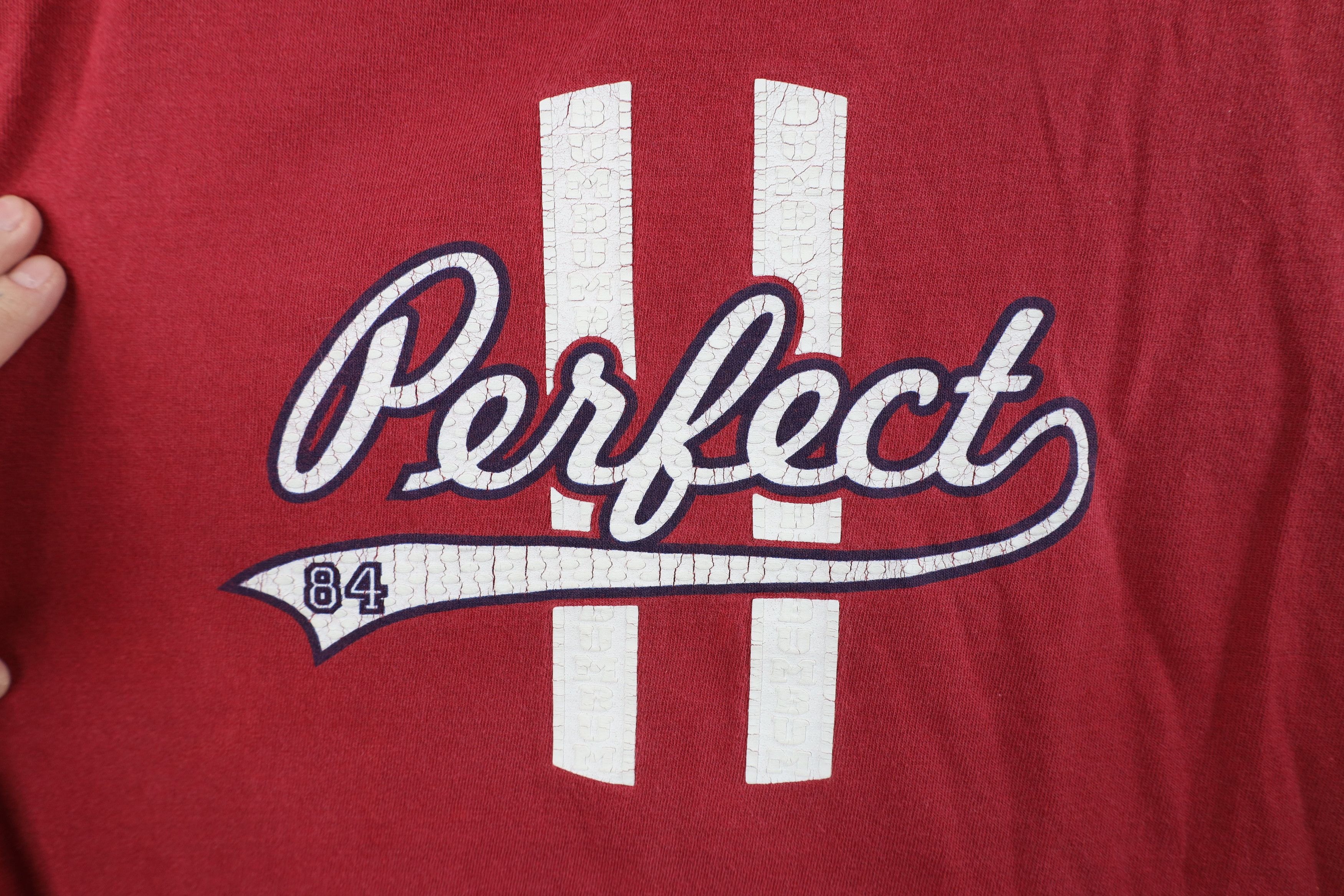 Vintage Vintage 90s Bum Equipment Boxy Fit Perfect T-Shirt Red Size L / US 10 / IT 46 - 4 Thumbnail
