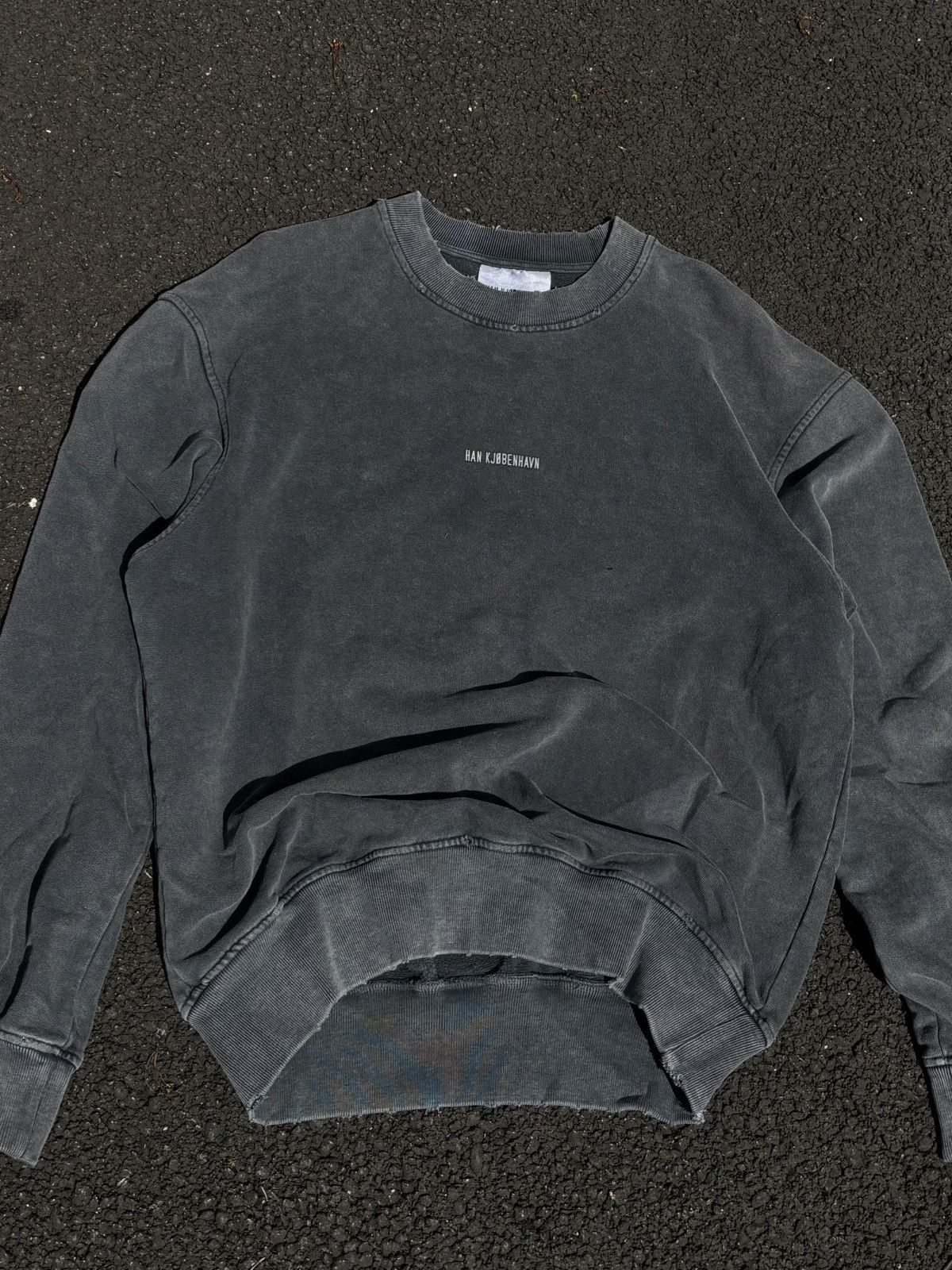 Han Kjobenhavn HANS KJOBENHAVN Distressed Crewneck Size US M / EU 48-50 / 2 - 1 Thumbnail