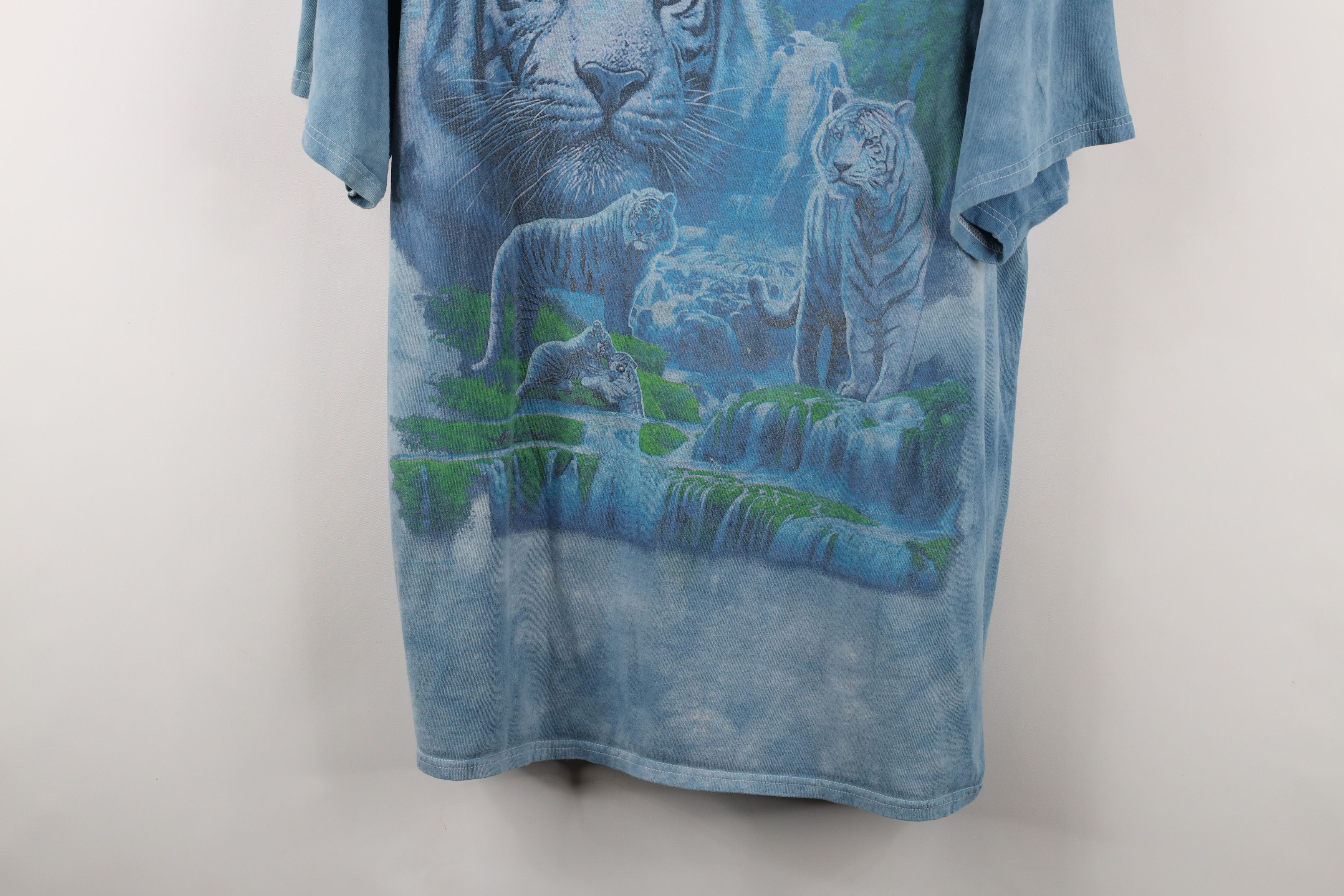 Liquid Blue × Vintage Vintage Y2K Liquid Blue Mystical White Tiger Big Cat T-Shirt Size US XXL / EU 58 / 5 - 3 Thumbnail