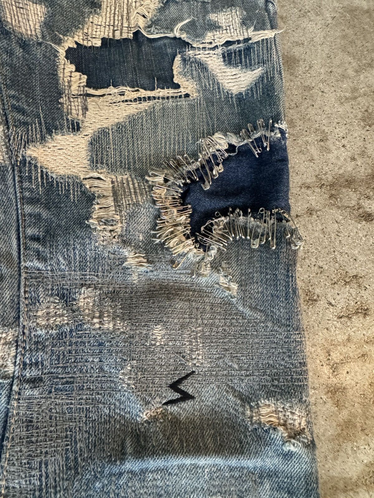 ARCHIVE UNDERCOVER AW05 ARTS AND CRAFTS 85 DENIM JEANS