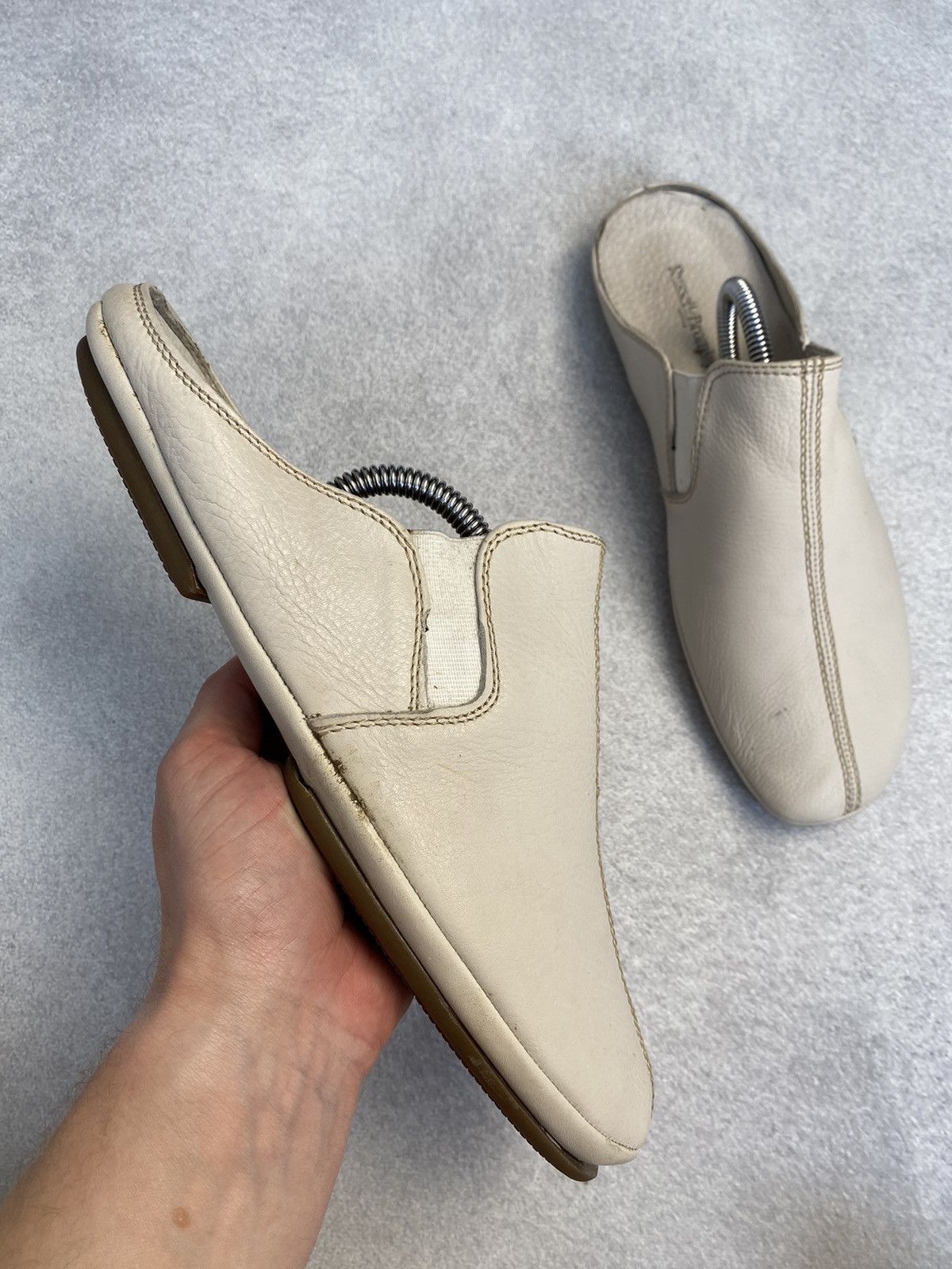 Russell & Bromley Russell & Bromley leather mules clogs sandals US9-9,5 Size US 9 / EU 42 - 5 Thumbnail
