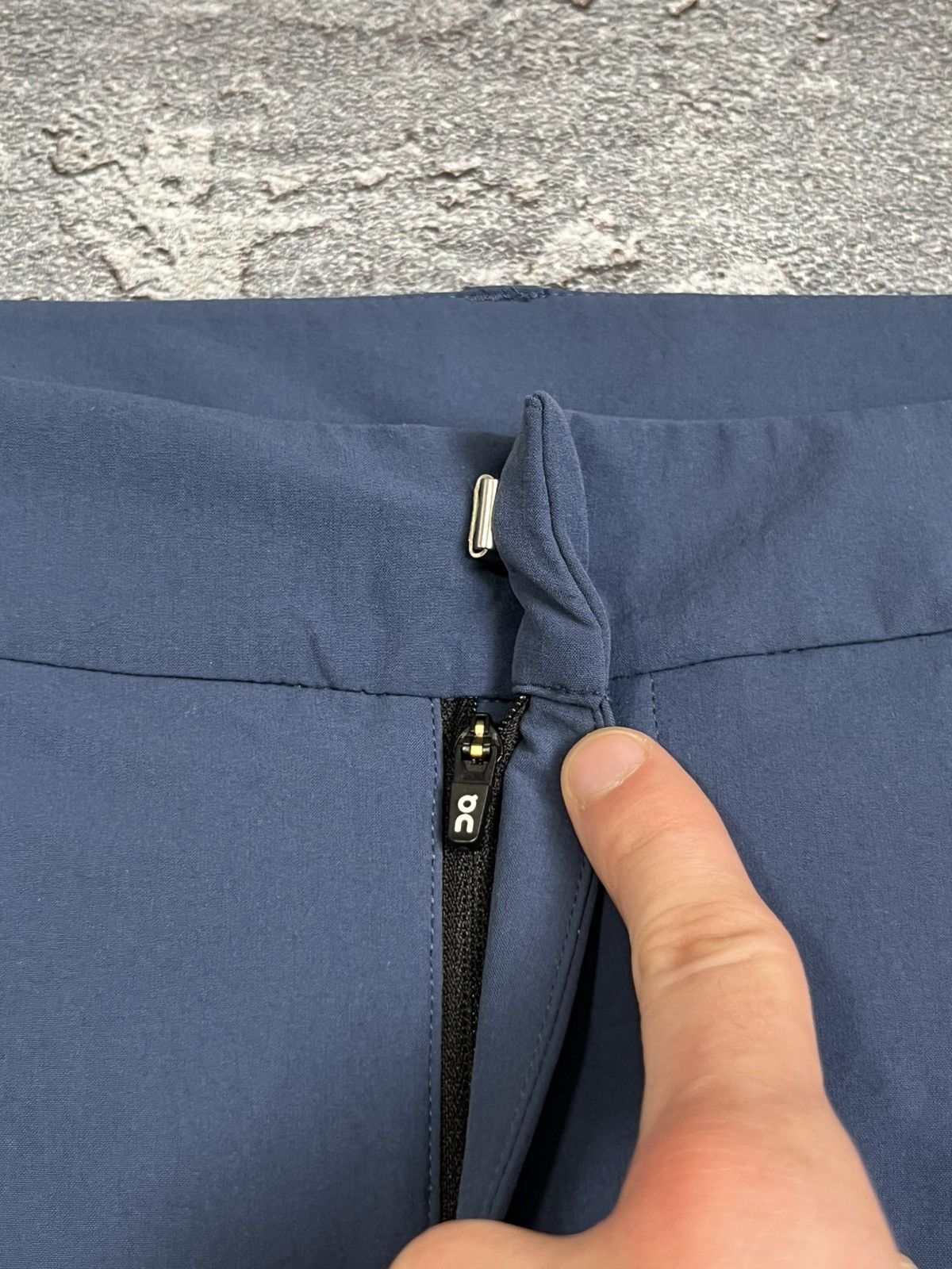 On Run On Clouds All Day Classic Pants Size US 38 / EU 54 - 6 Thumbnail