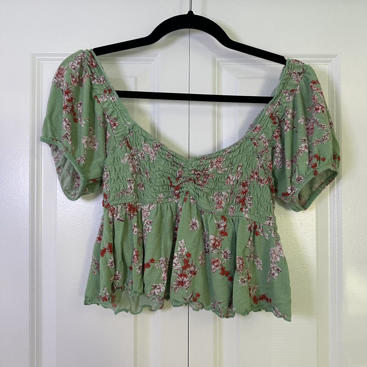 Urban Outfitters Urban Outfitters Women’s Green Babydoll Peplum Top Medium Size M / US 6-8 / IT 42-44 - 1 Thumbnail