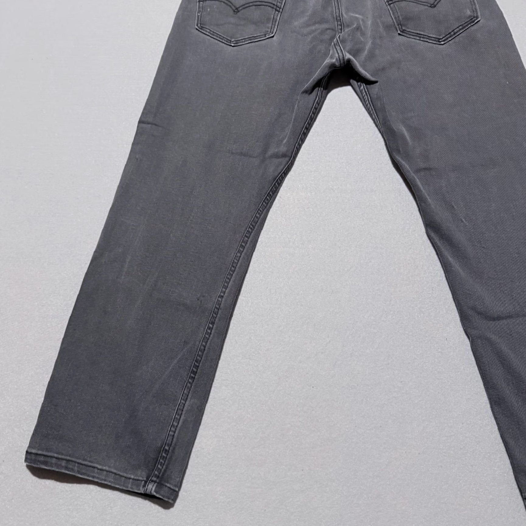Levi's Levi's Jeans Men Gray 569 Loose Straight Mid Rise 34x32 Distressed Denim 5-Pocket Design Jeans Size US 34 / EU 50 - 7 Thumbnail
