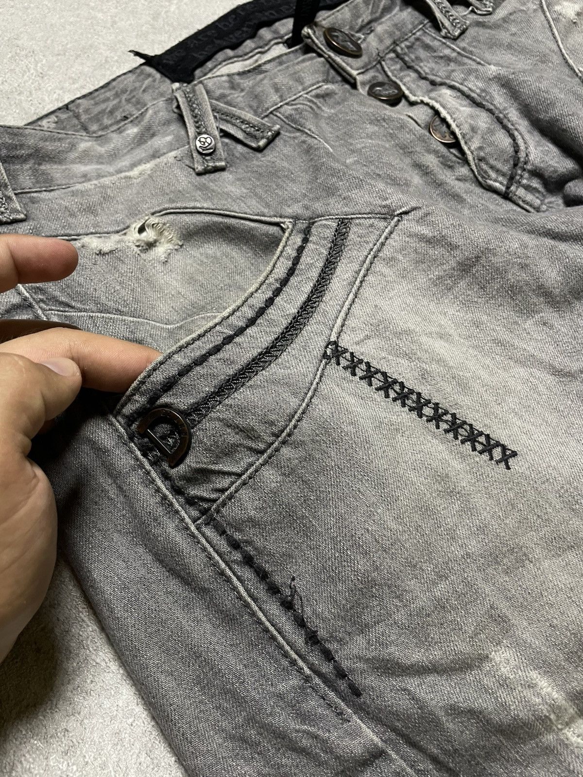 If Six Was Nine RNT23 Skull Destroyed glam denim w/ twisted seams & raw edge Size US 36 / EU 52 - 13 Thumbnail