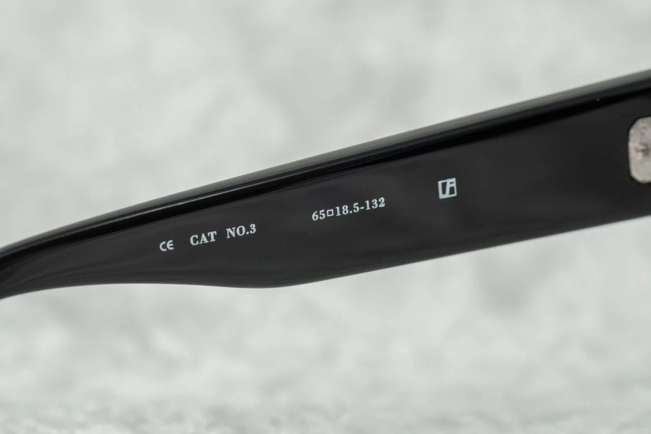 Ann Demeulemeester Ann Demeulemeester Sunglasses Oversized Black and Grey Size ONE SIZE - 4 Thumbnail