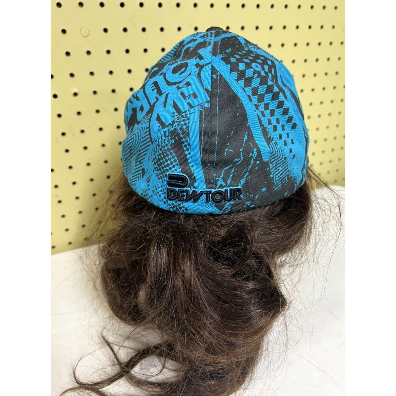 Vintage Dew Tour Hat Cap L/XL Flexfit Unisex Adults Green/Black Logo DEW TOUR / Hat/CAP Games 2000s? Size ONE SIZE - 3 Thumbnail