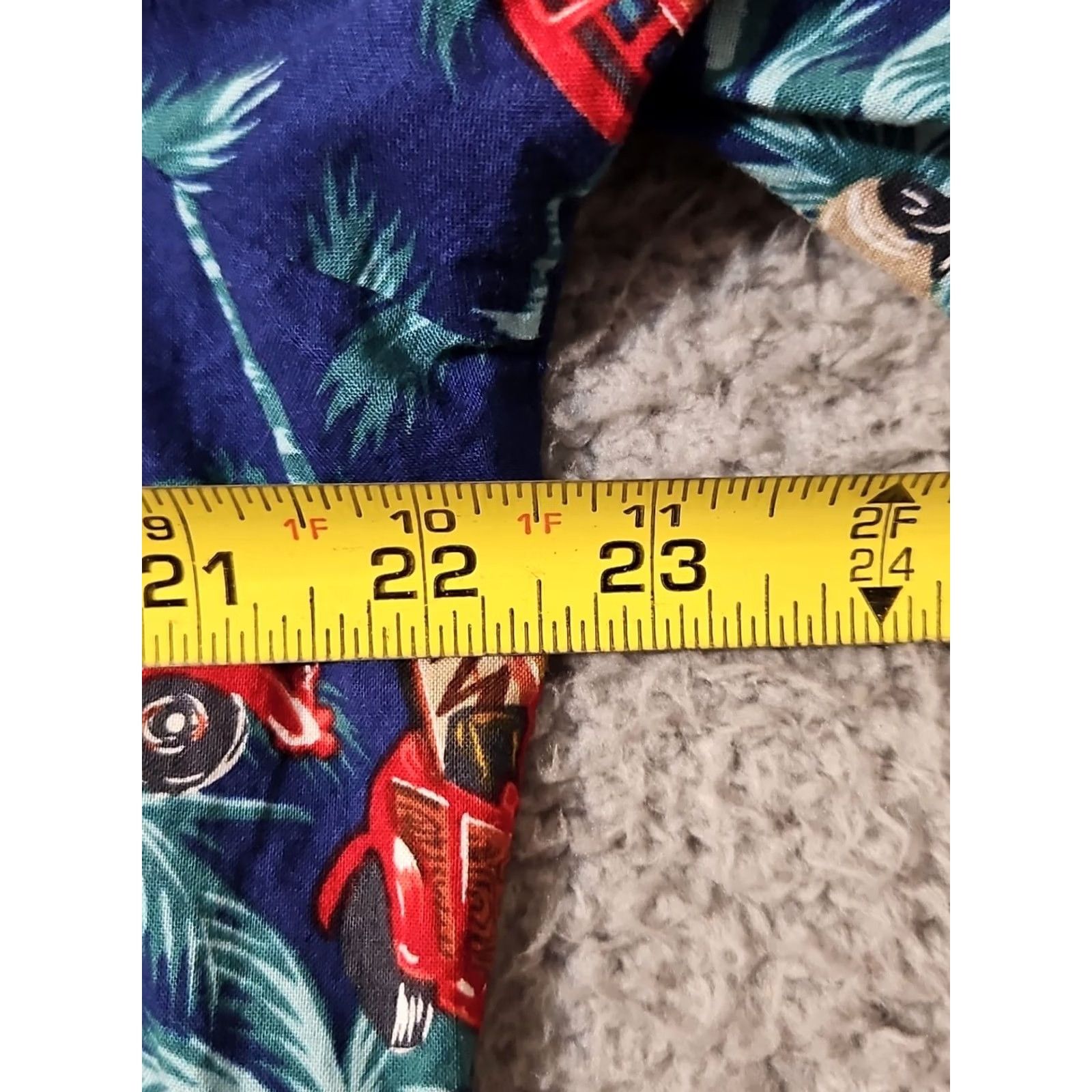 Vintage VINTAGE Hawaiian Reserve Collection Hawaiian Shirt Mens Blue Hawaii Cars Medium Size US M / EU 48-50 / 2 - 5 Thumbnail