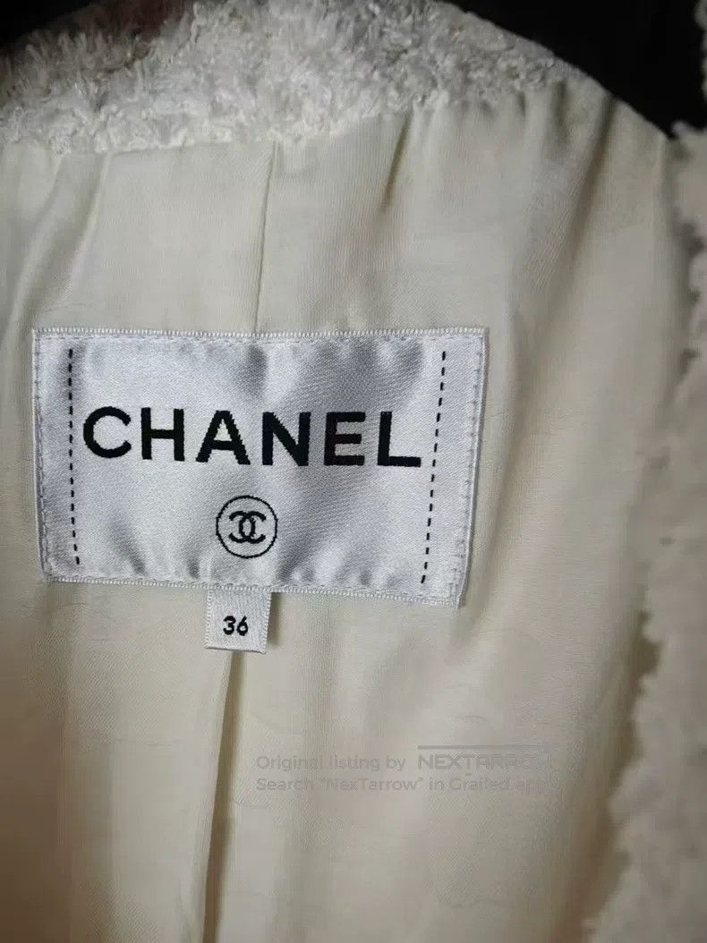 Chanel Chanel coats Size XS / US 0-2 / IT 36-38 - 2 Thumbnail