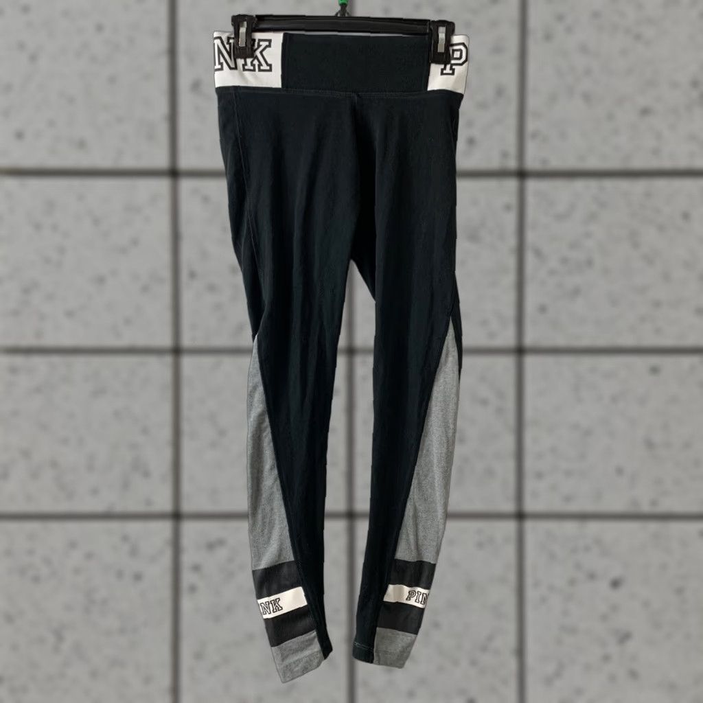 Victoria's Secret PINK Victoria’s Secret Yoga Leggings Black Size XS Pants Size 26" / US 2 / IT 38 - 1 Thumbnail