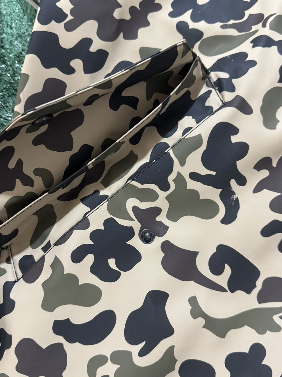 Converse Converse Duck Camo Rain Coat Size US M / EU 48-50 / 2 - 5 Thumbnail