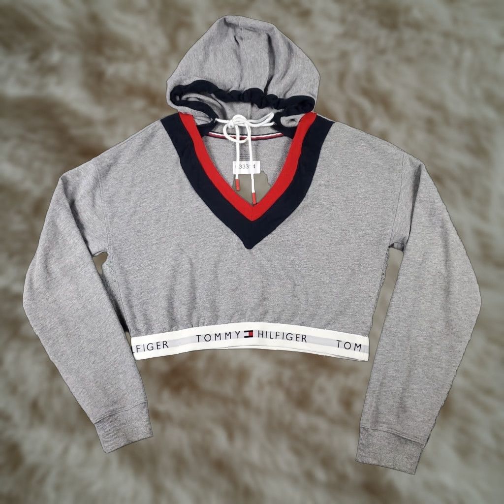Tommy Hilfiger Tommy Hilfiger Womens Sweater Medium Gray Crop Top Hoodie Size M / US 6-8 / IT 42-44 - 1 Thumbnail