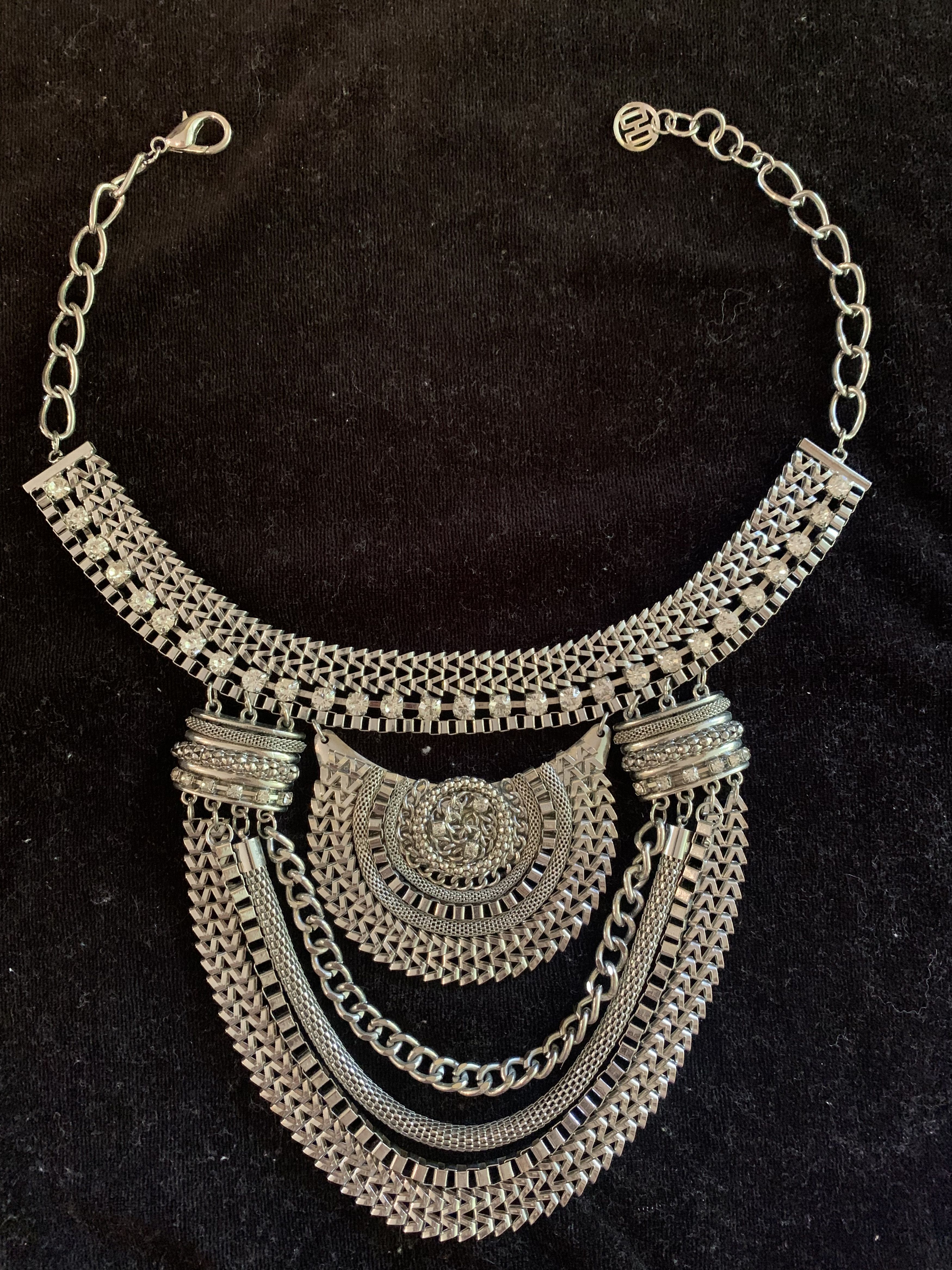Other Happiness Boutique Discontinued Statement Necklace Size ONE SIZE - 1 Thumbnail