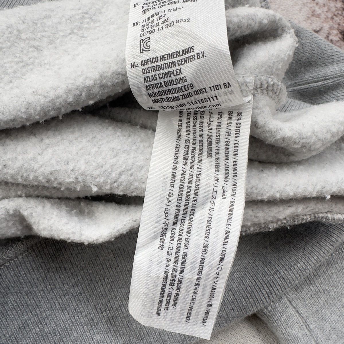 Abercrombie & Fitch ABERCROMBIE & FITCH BIG LOGO EMBROIDED LOGO SWEATSHIRT Size US S / EU 44-46 / 1 - 9 Thumbnail