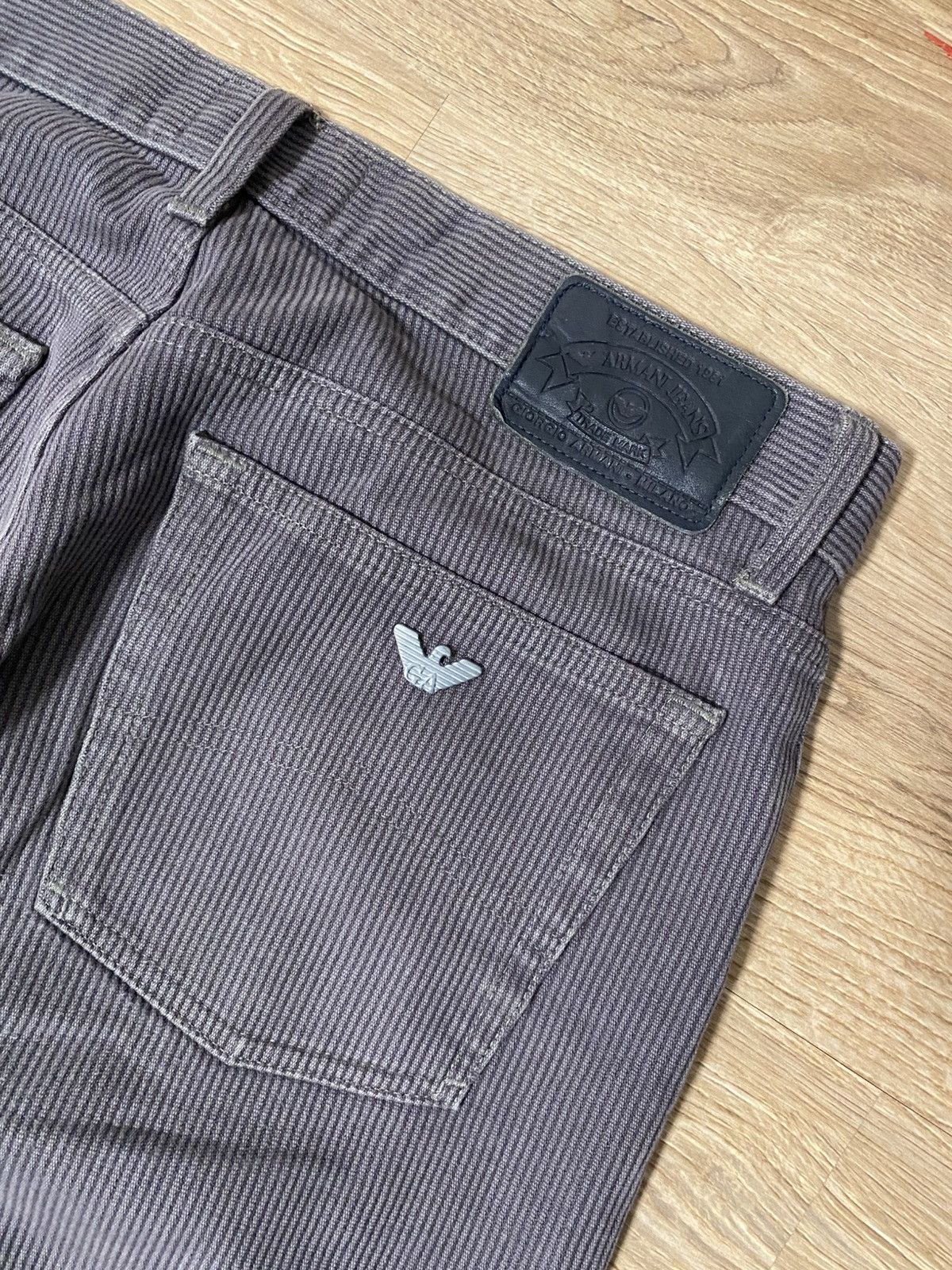 Armani Armani Jeans Corduroy Grey Pants Size: 34 Size US 34 / EU 50 - 2 Thumbnail