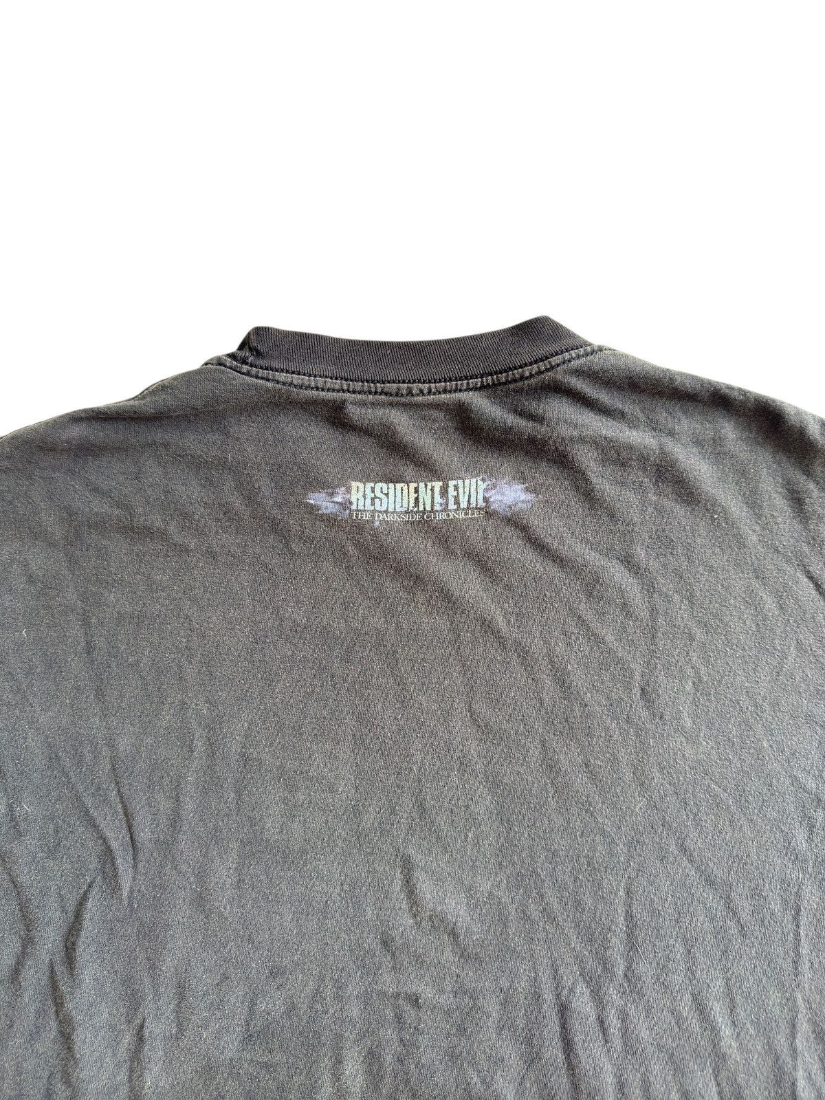 Nintendo Vintage Resident Evil Reversible Zombie Face Tee Shirt Size US XL / EU 56 / 4 - 11 Thumbnail