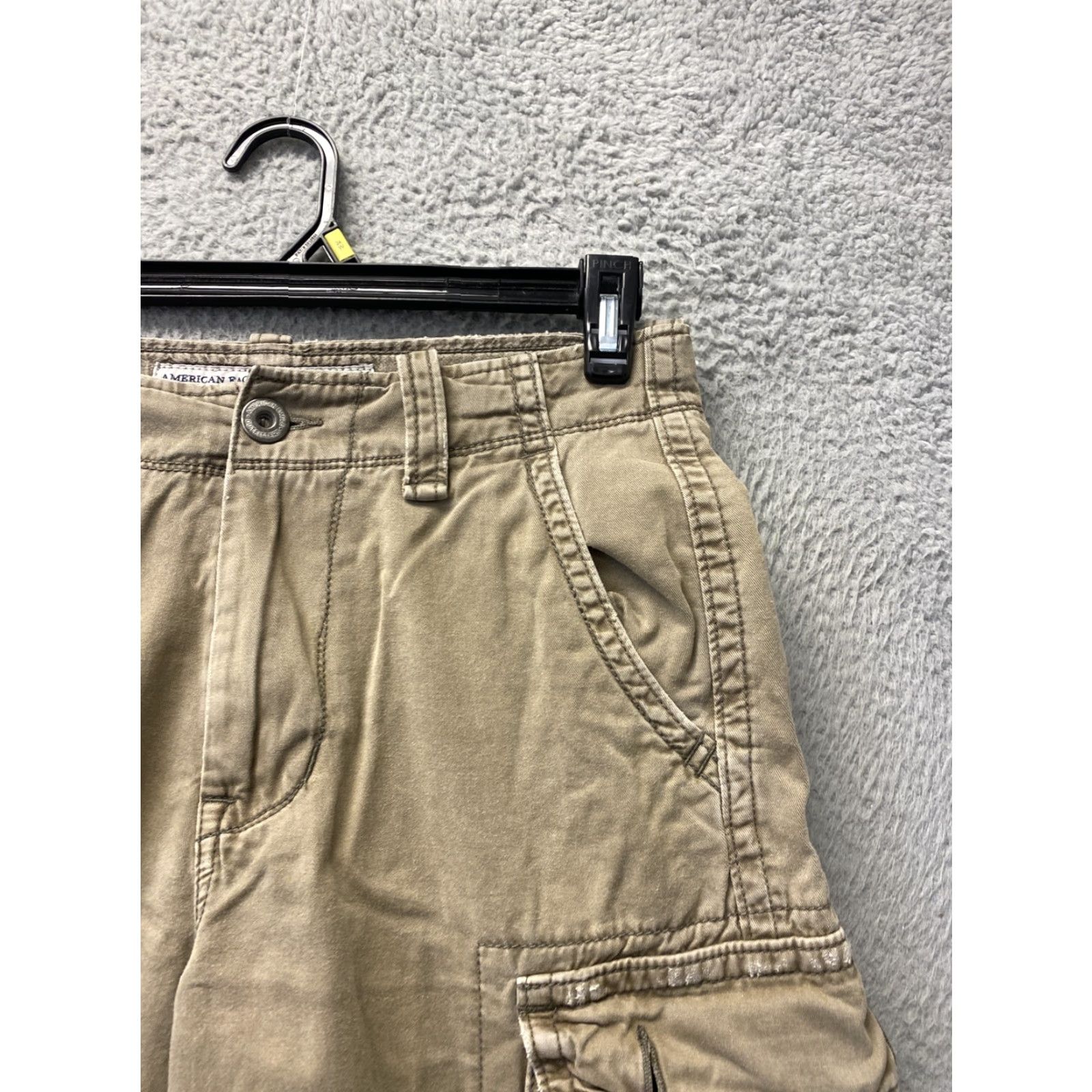 Vintage American Eagle Outdoor Cargo Shorts Mens 28/29 Light Olive Green Regular Fit Casual Travel Size US 28 / EU 44 - 3 Thumbnail