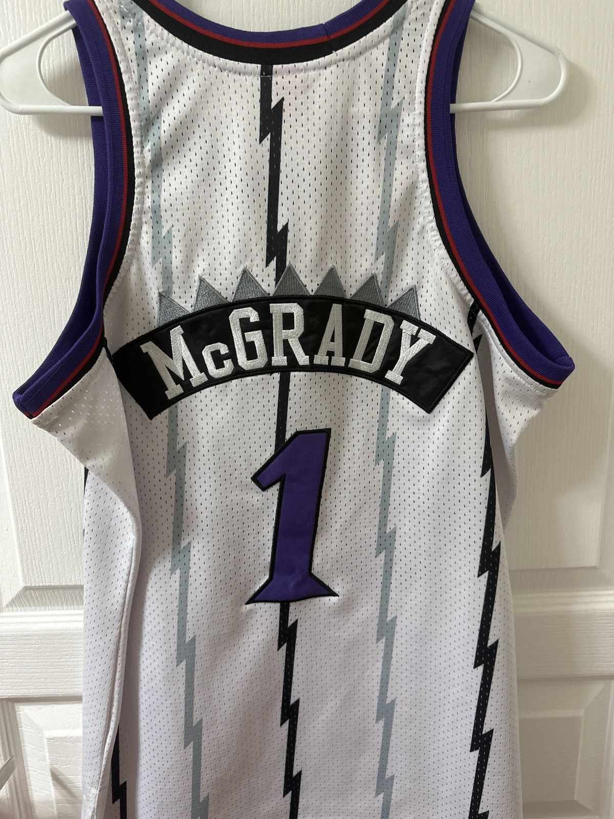 Mitchell & Ness Toronto raptors Tracy Mcgrady Jersey Size US S / EU 44-46 / 1 - 2 Thumbnail