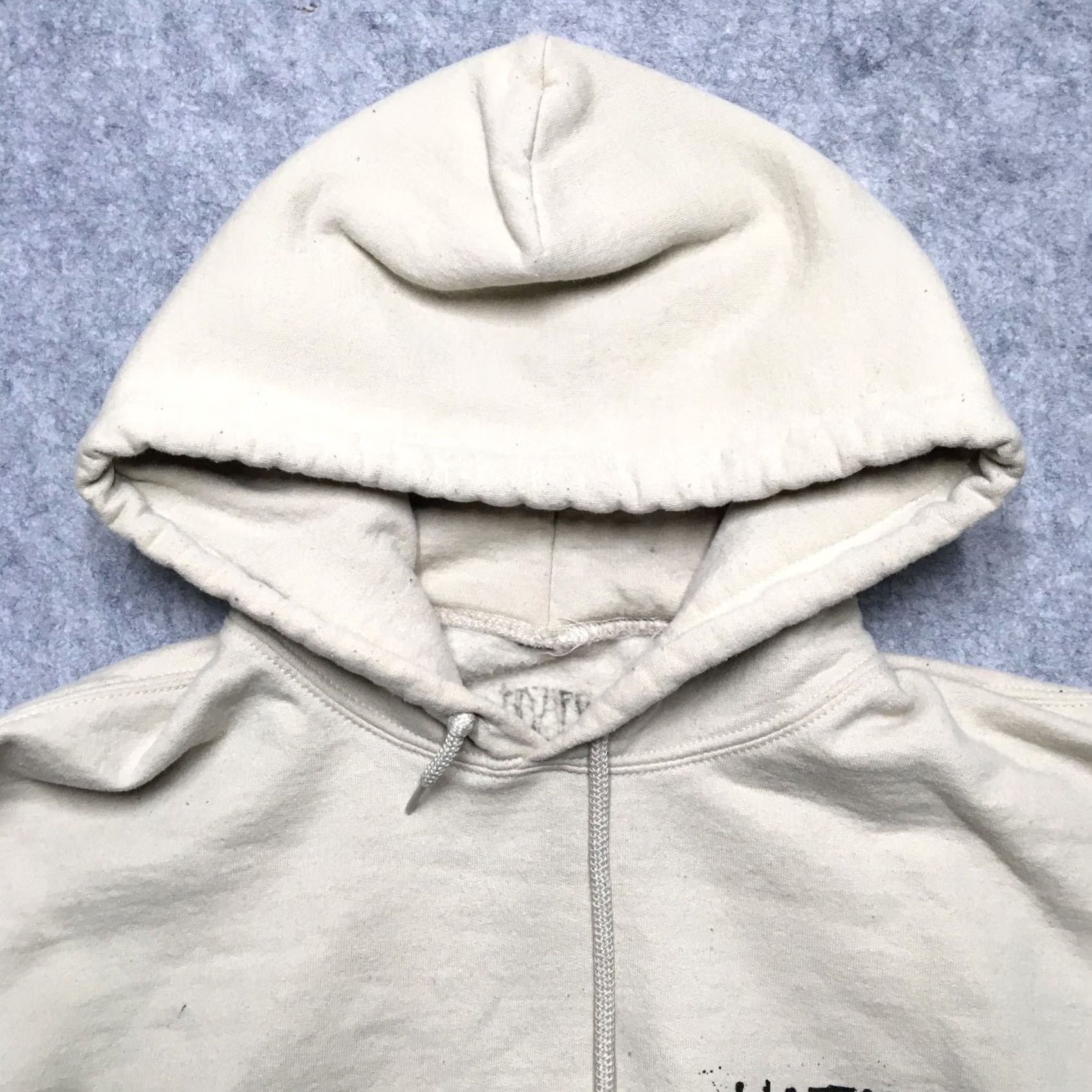 Vintage Hozier Hoodie Mens M Beige Pullover Sweatshirt Graphic Back Band Merch Fleece Size US M / EU 48-50 / 2 - 7 Thumbnail