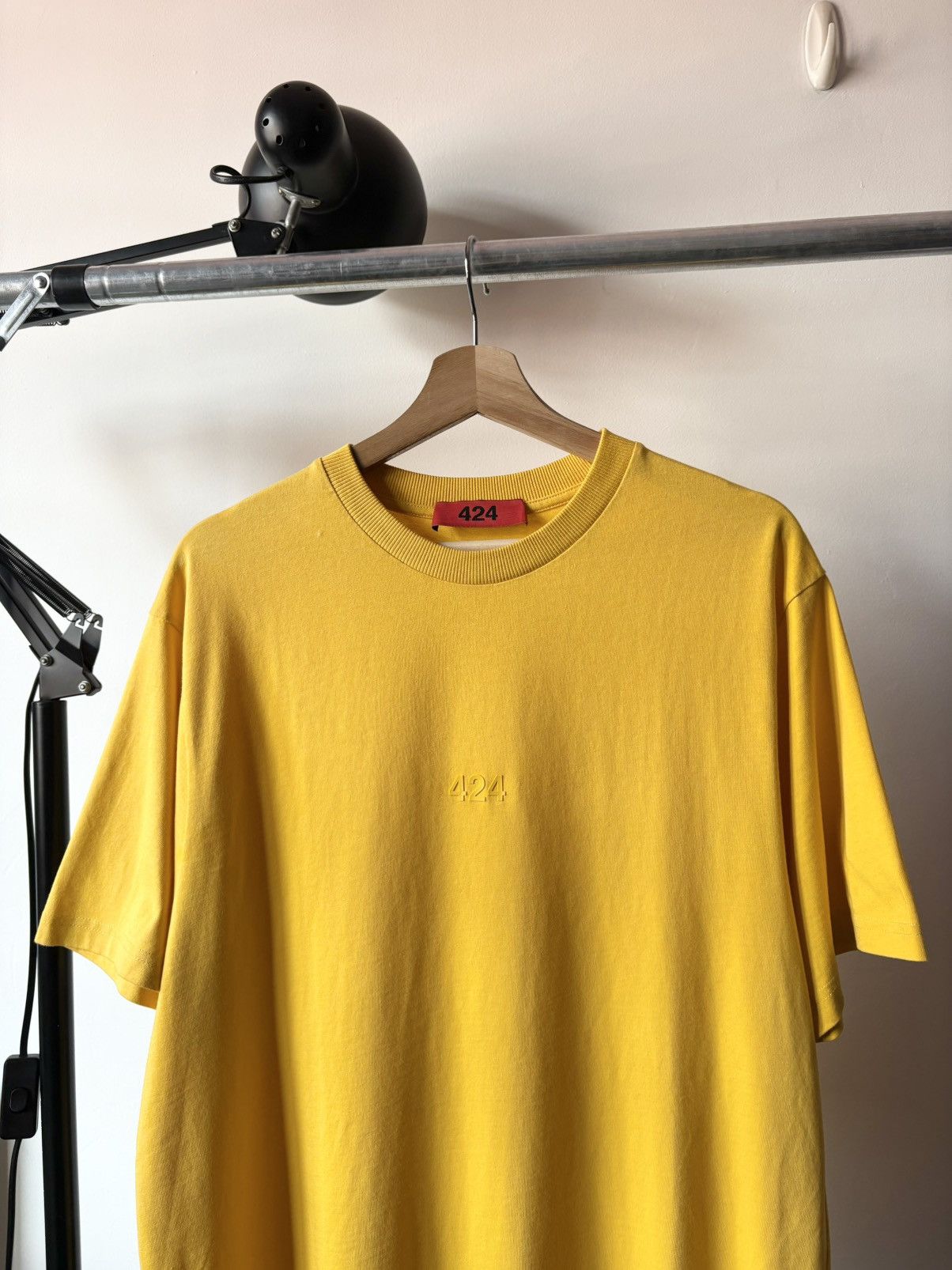 424 424 Yellow Crewneck T-Shirt Size US L / EU 52-54 / 3 - 1 Thumbnail