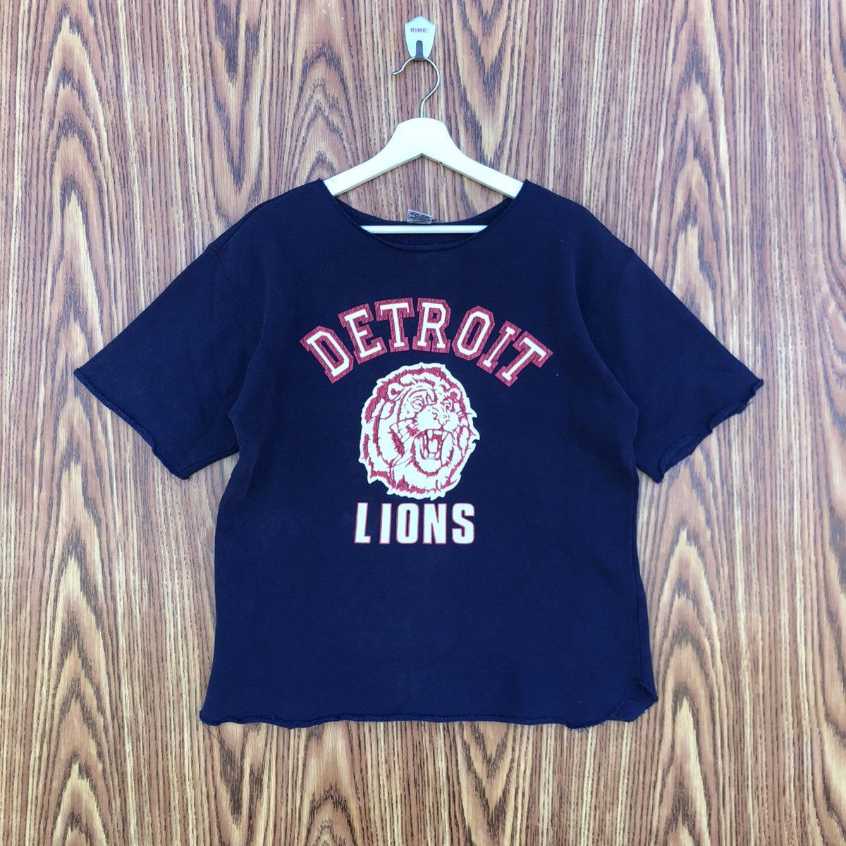 Vintage Vintage Detroit Lions Short Sleeve Distressed Sweatshirt Size US M / EU 48-50 / 2 - 1 Thumbnail