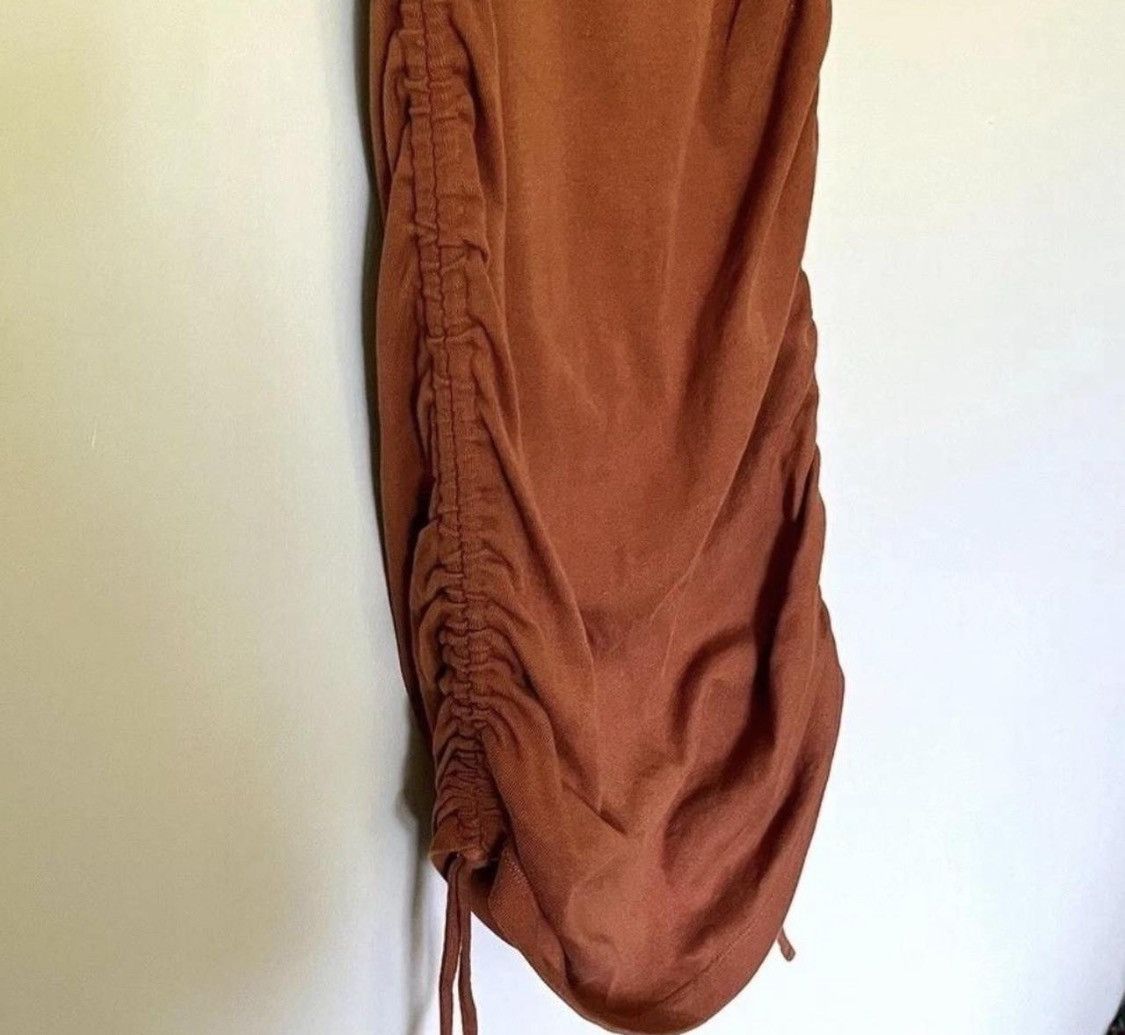 Good American Good American tank women’s size one bought for $129 Size XS / US 0-2 / IT 36-38 - 5 Thumbnail