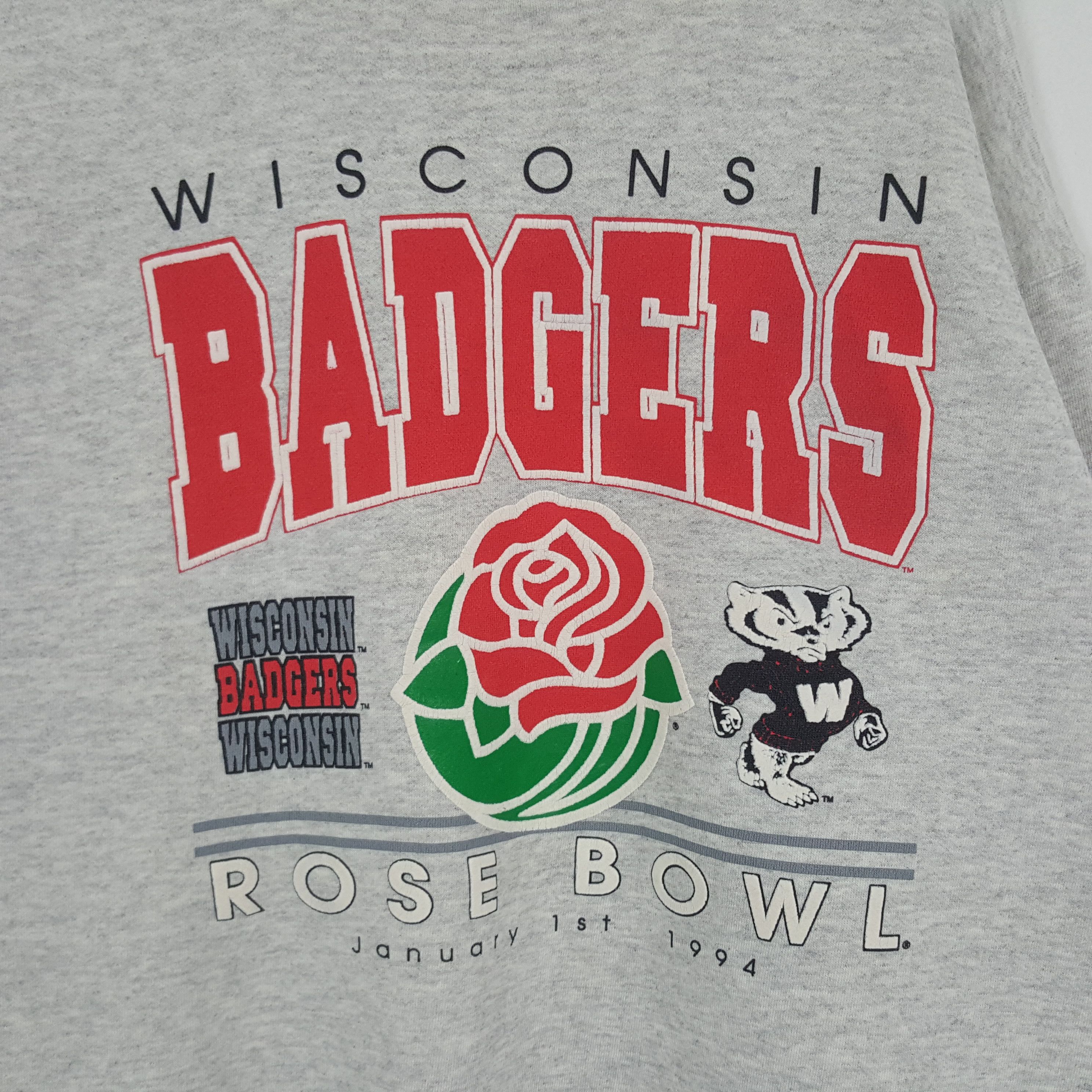NFL × Vintage Vintage 90's Wisconsin Badgers Football Team NFL Sweatshirt Size US XL / EU 56 / 4 - 2 Thumbnail