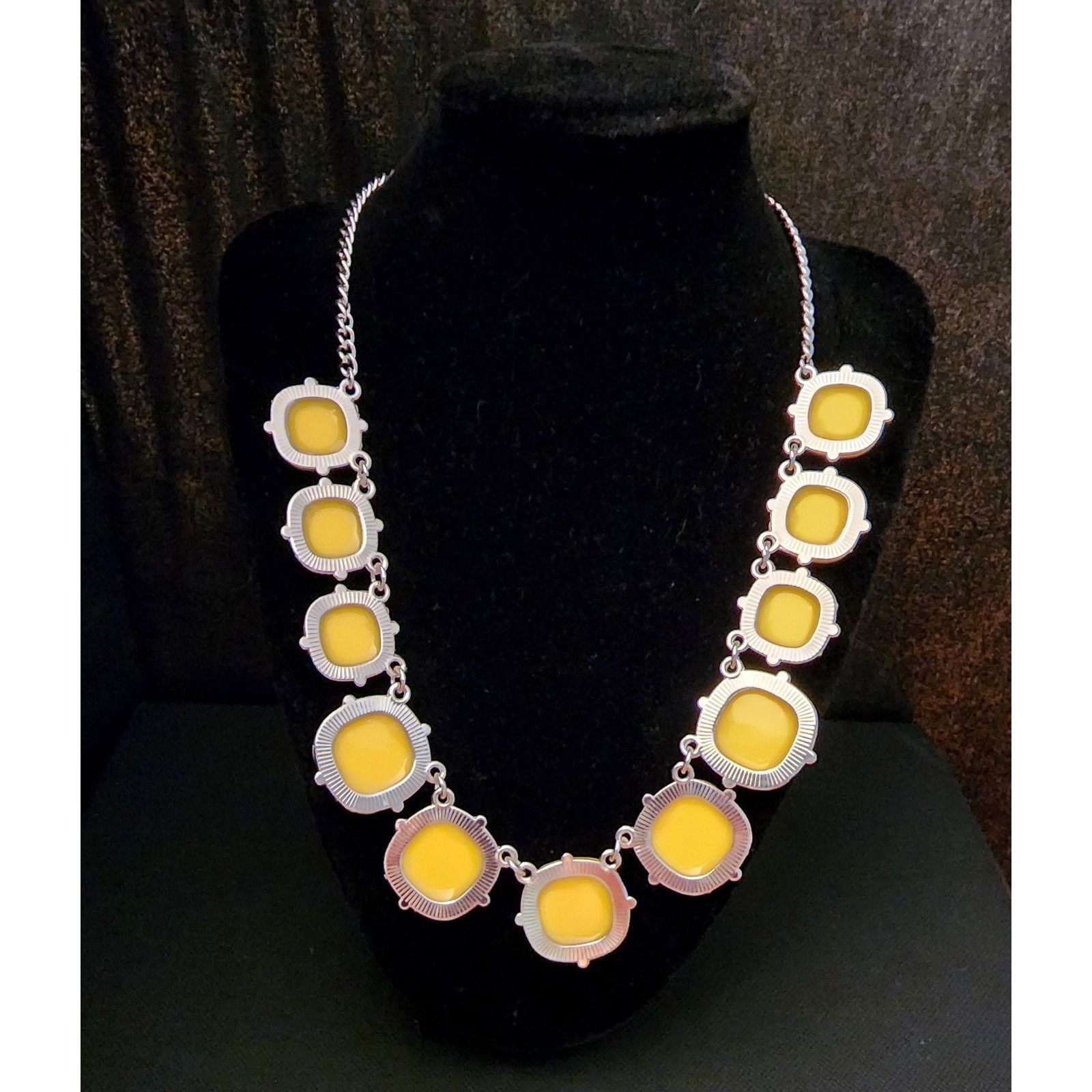 Other Constance yellow acrylic and nickel necklace Size ONE SIZE - 4 Thumbnail