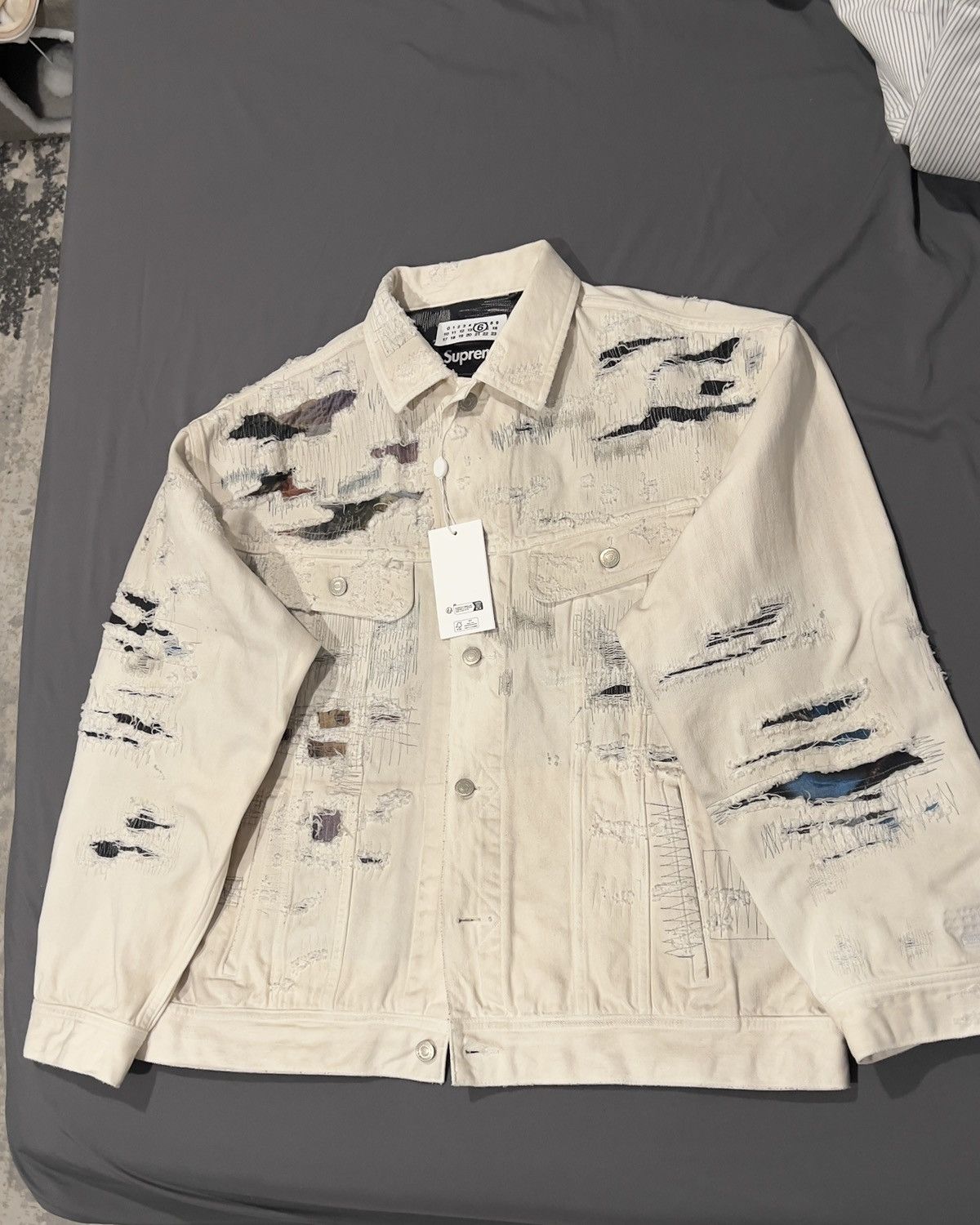 Maison Margiela × Supreme Supreme X MM6 Maison Margiela Denim Trucker Jacket Size US L / EU 52-54 / 3 - 1 Thumbnail