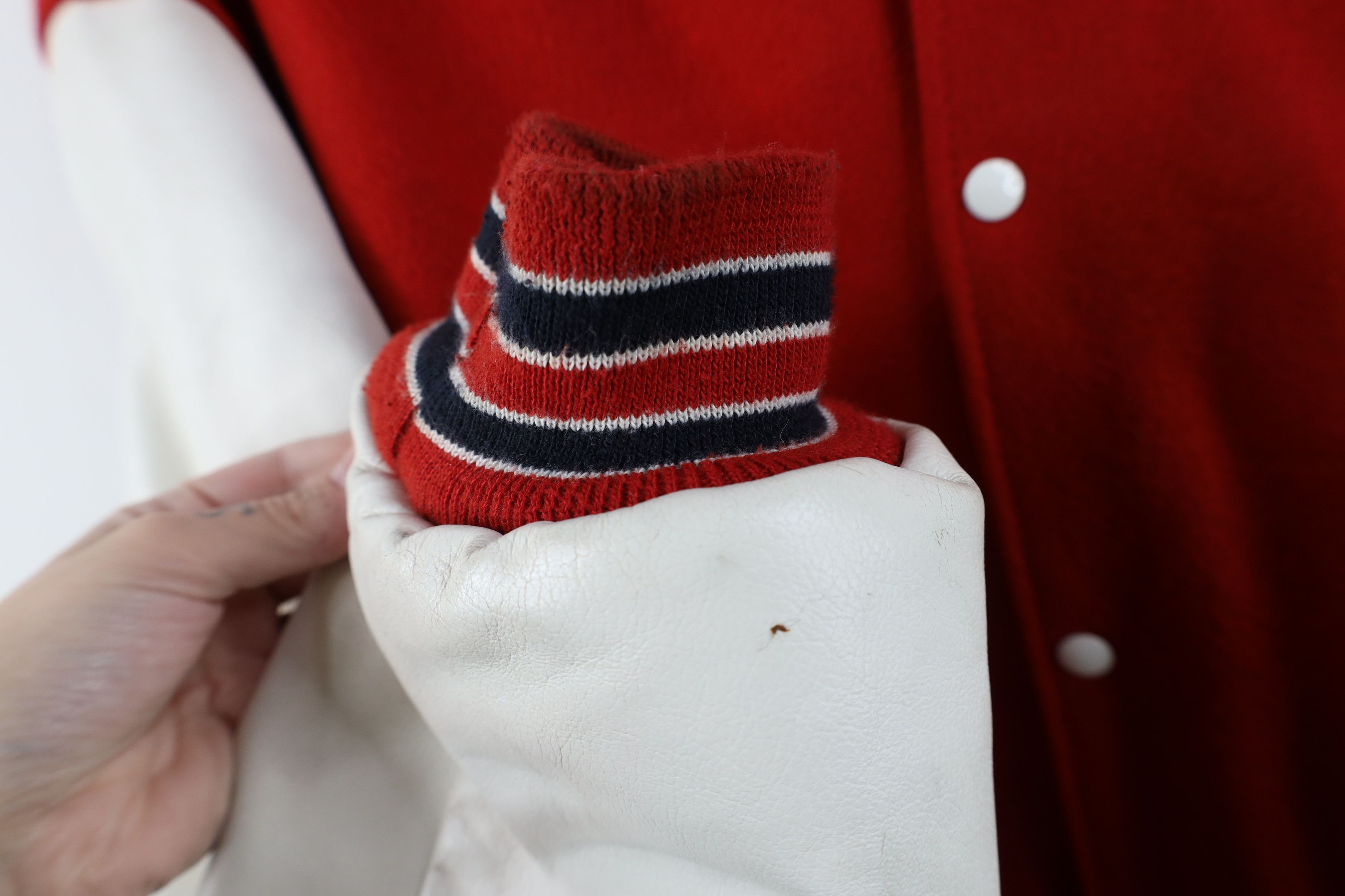 Vintage Vintage 90s Streetwear Long Varsity Letterman Jacket Red USA Size US XL / EU 56 / 4 - 9 Thumbnail