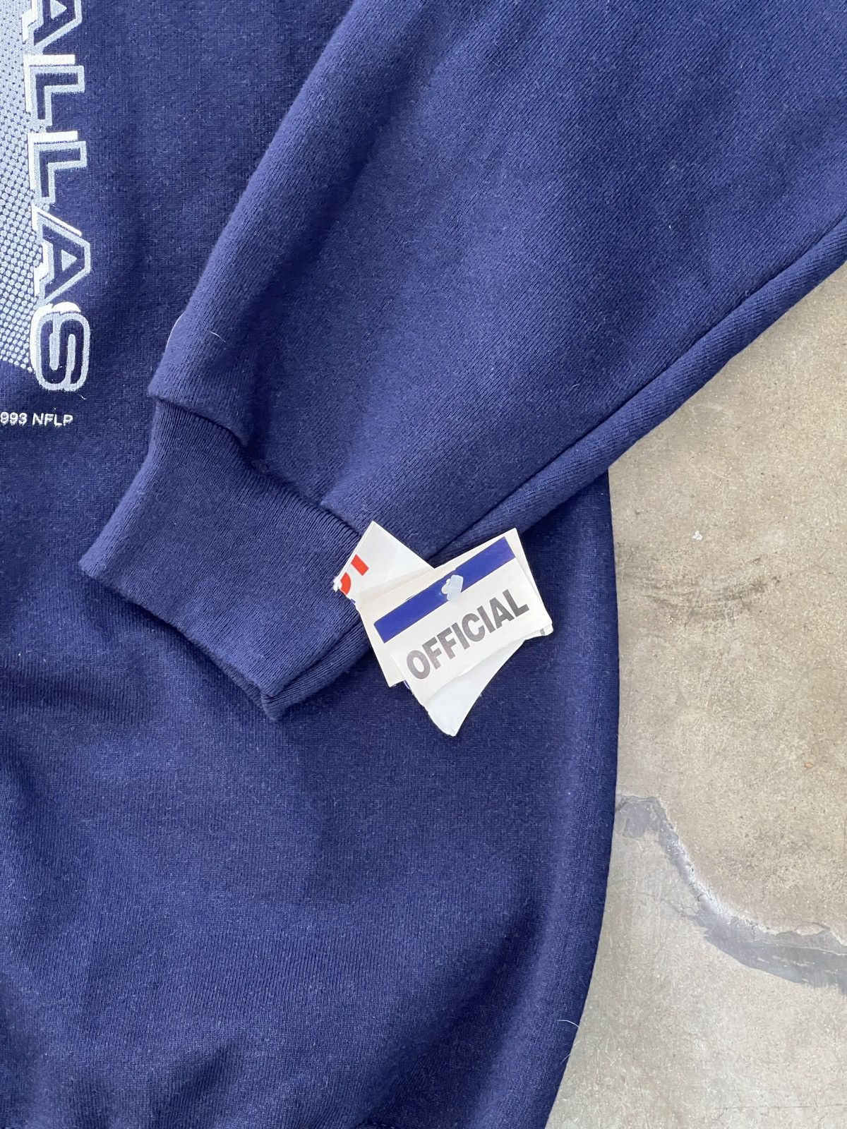 NFL Vintage 1993 NFL Dallas Cowboys Logo Athletics Crewneck XL Size US XL / EU 56 / 4 - 6 Thumbnail