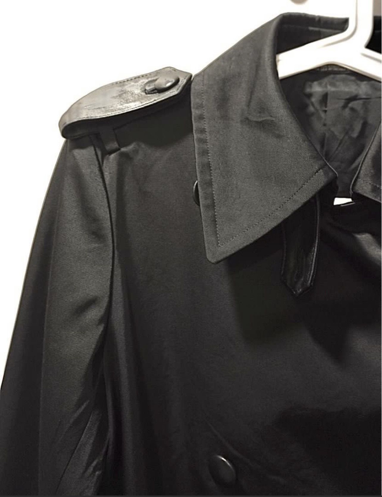 Yohji Yamamoto AW2004 YOHJI YAMAMOTO LEATHER TRENCH COAT Size M / US 6-8 / IT 42-44 - 5 Thumbnail