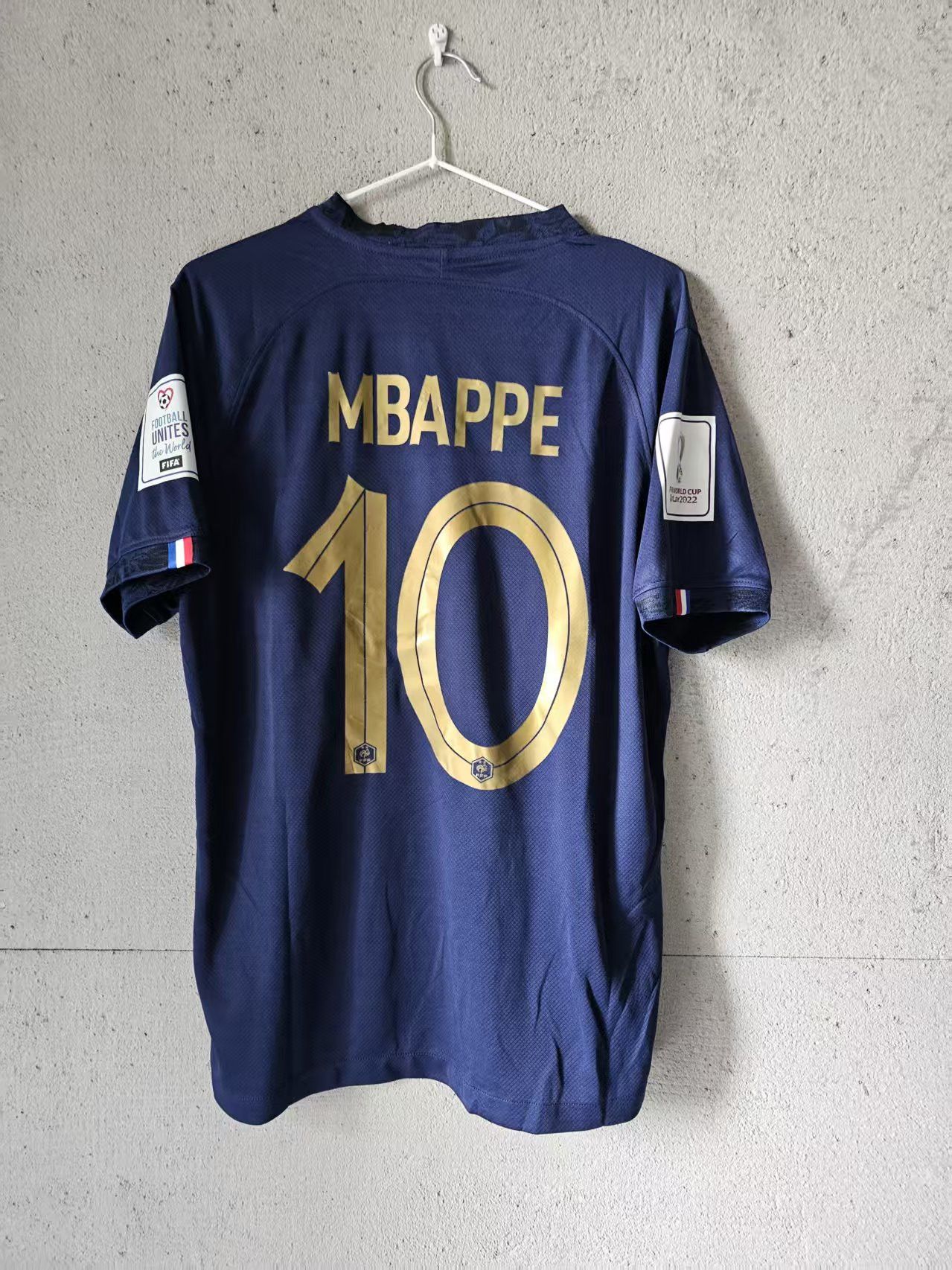 Other 2022 France #10 Kylian Mbappé Jersey Size US S / EU 44-46 / 1 - 1 Thumbnail