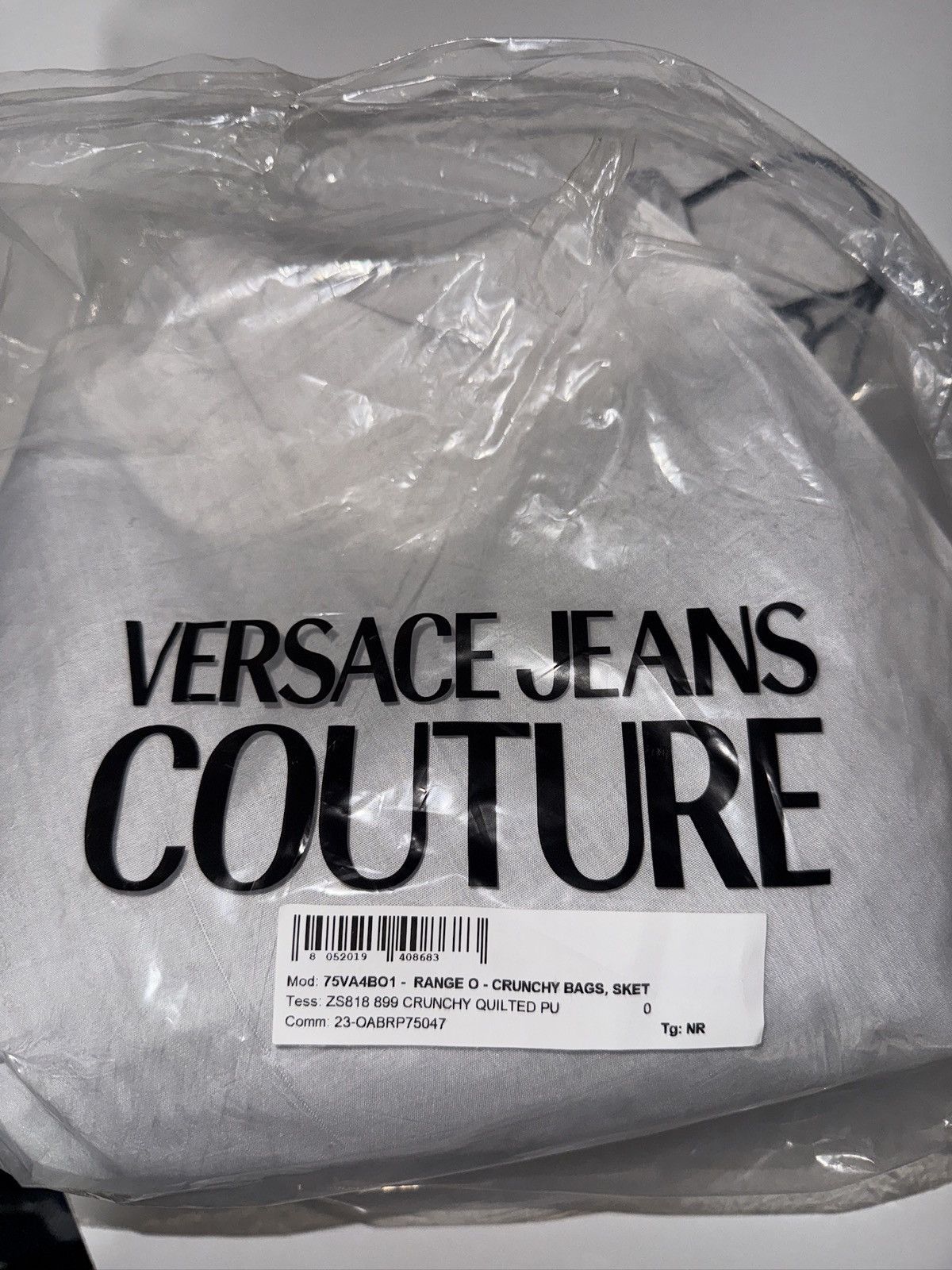 Versace Jeans Couture Versace Jeans Couture logo-plaque quilted shoulder bag Size ONE SIZE - 11 Thumbnail