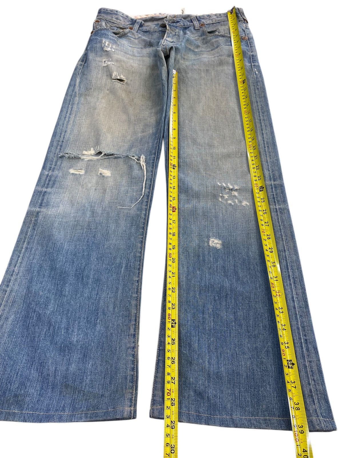 Los Angeles Apparel Los Angeles Light Faded Wash Style Ripped Jeans Size US 31 - 7 Thumbnail