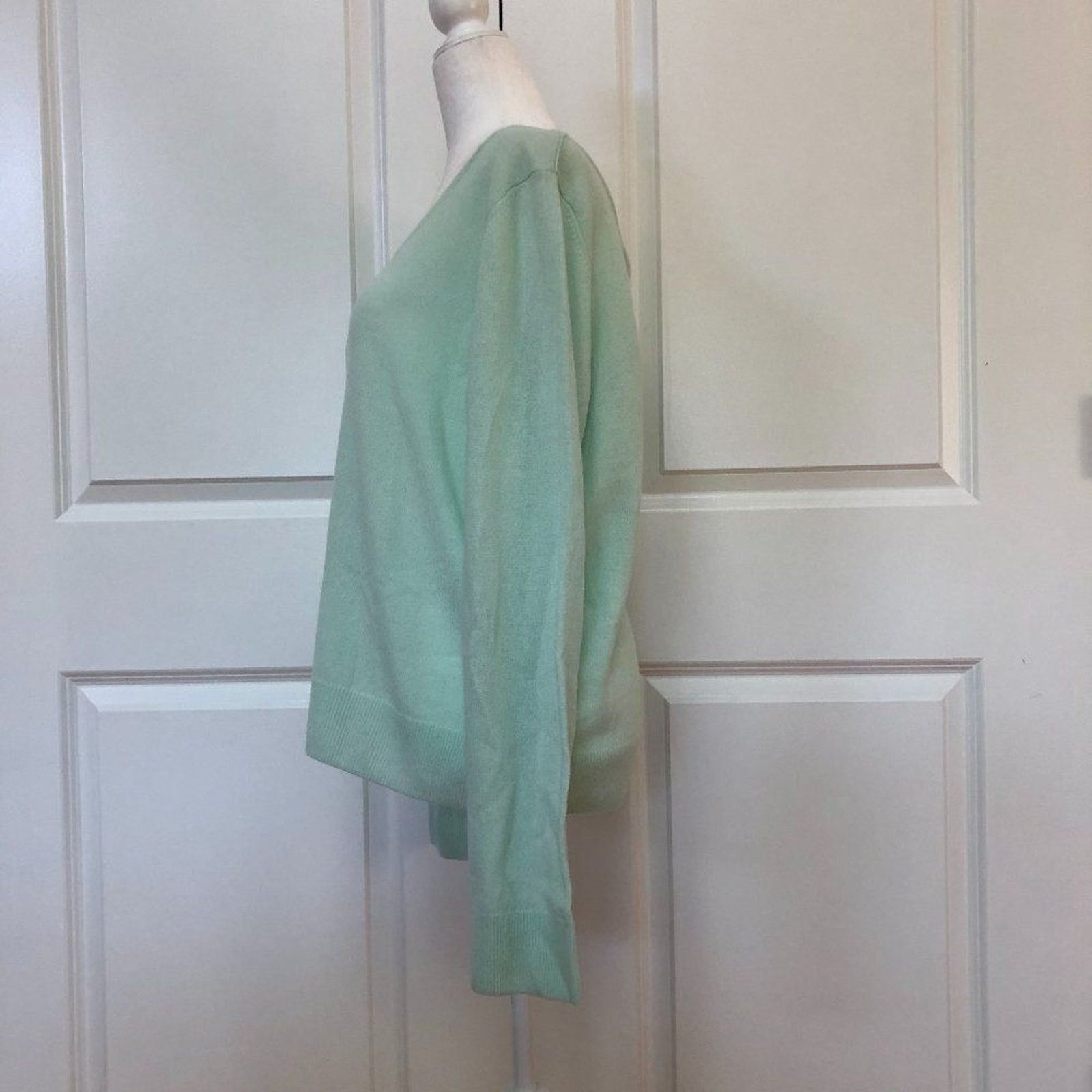 Vince Ballet Neck Cashmere Sweater from Vince Size XL / US 12-14 / IT 48-50 - 9 Thumbnail